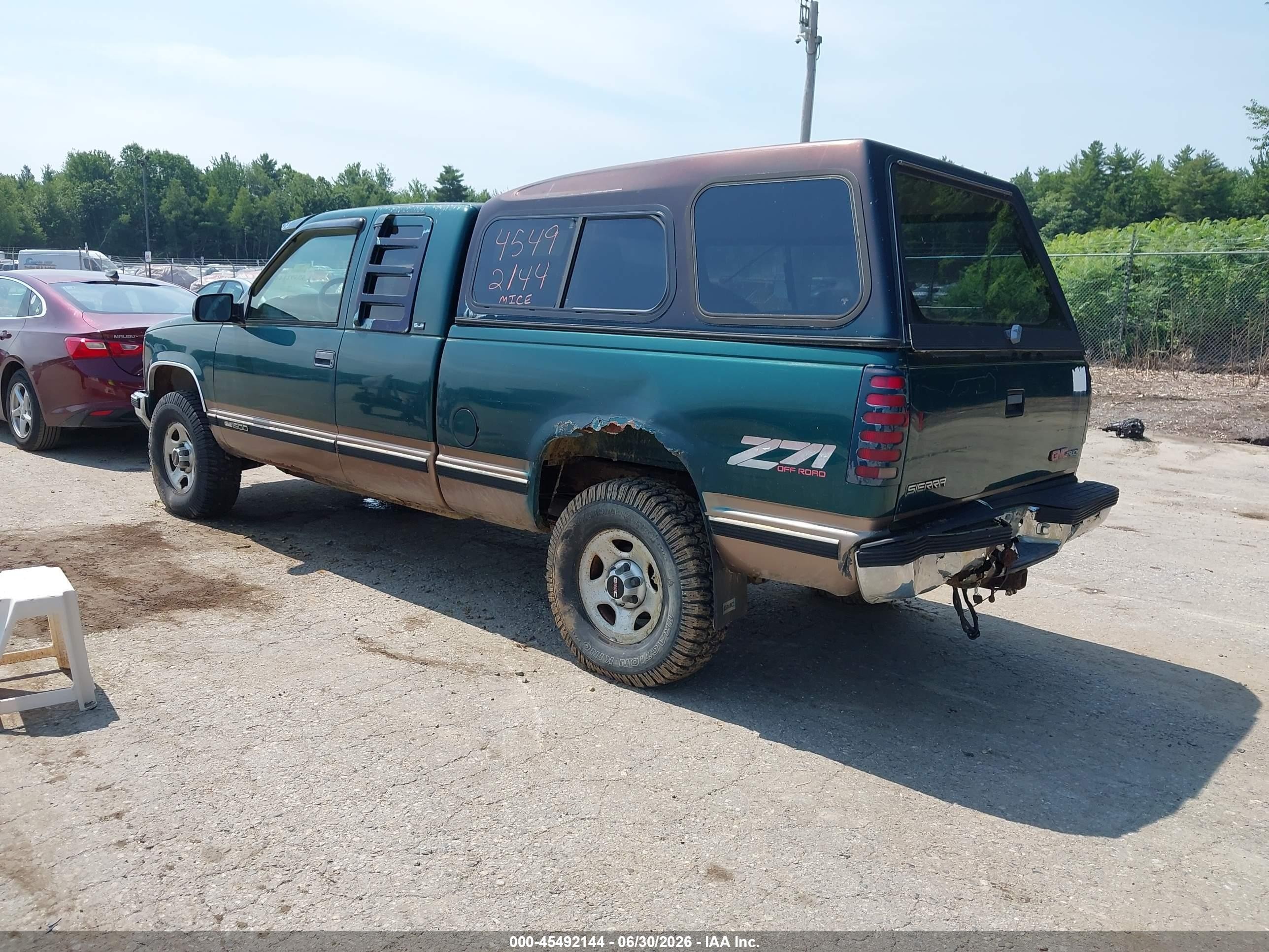 1996 Gmc Sierra K1500 Зеленый vin: 2GTEK19R7T1557813