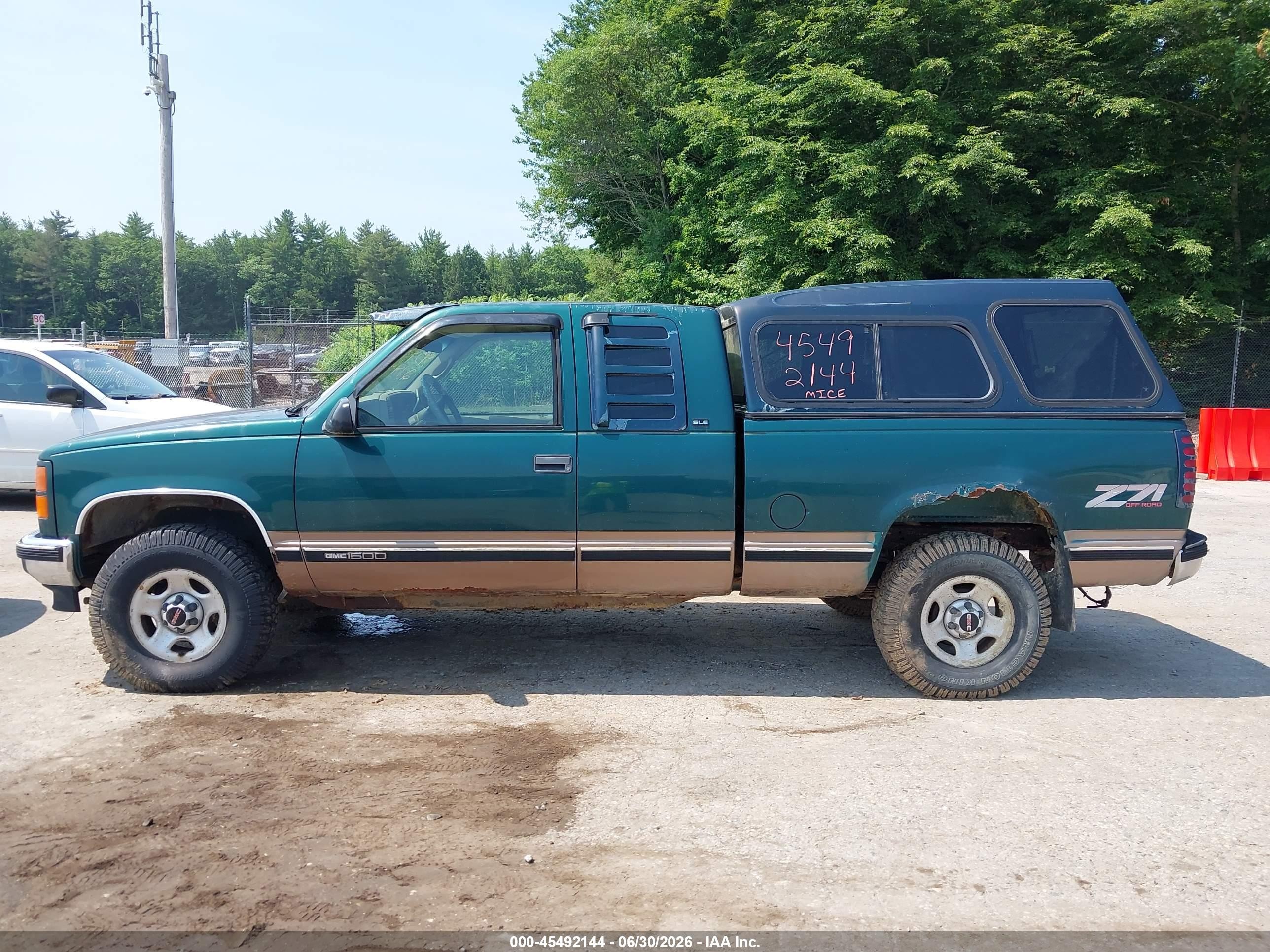 1996 Gmc Sierra K1500 Зеленый vin: 2GTEK19R7T1557813