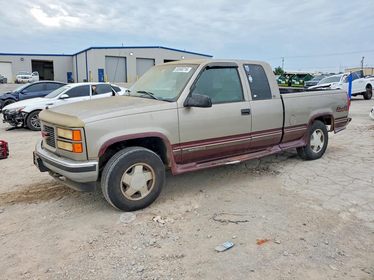 2GTEK19R8W1524727