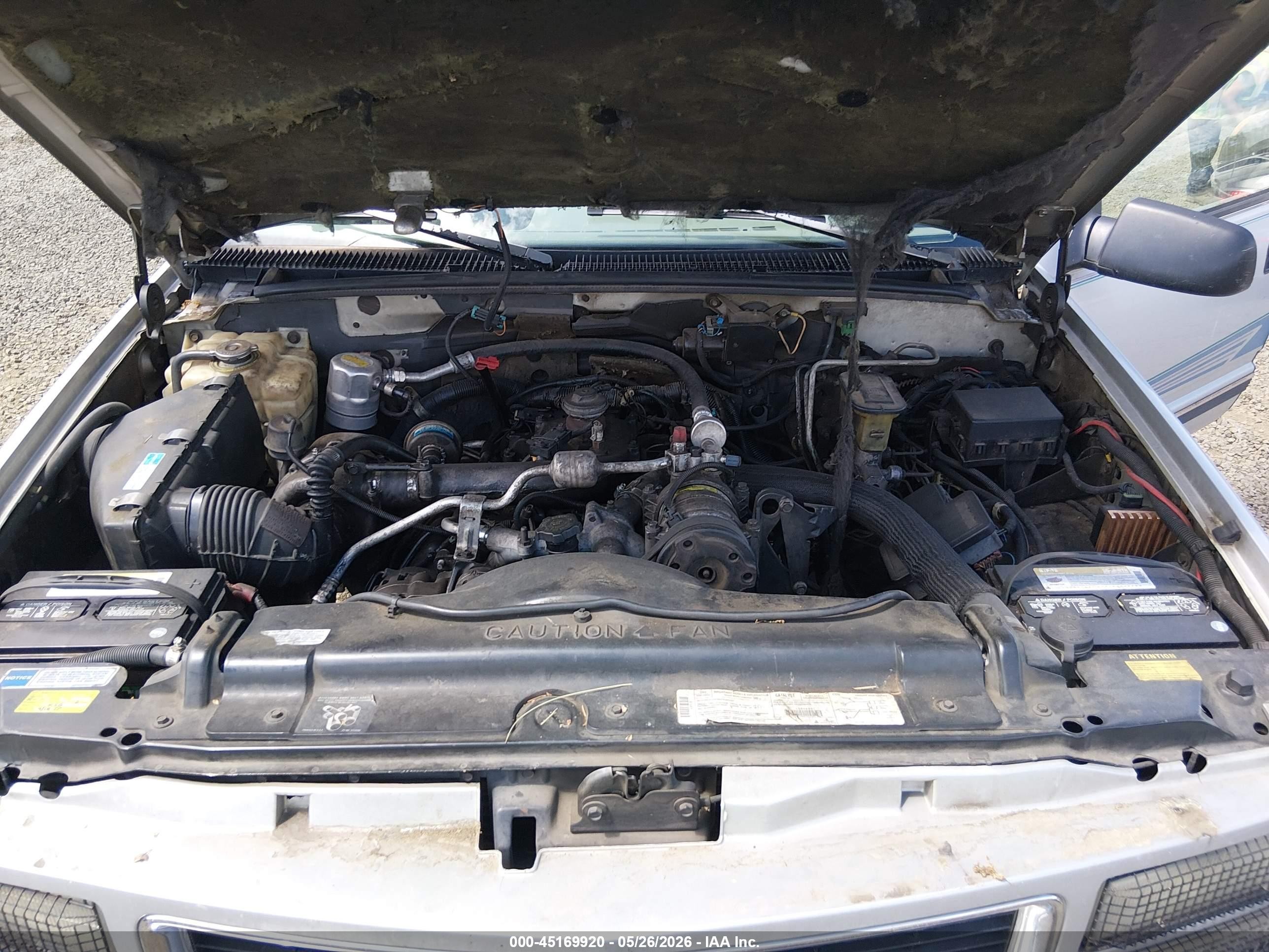 1996 Gmc Sierra K1500 Silver vin: 2GTEK19S2T1507971
