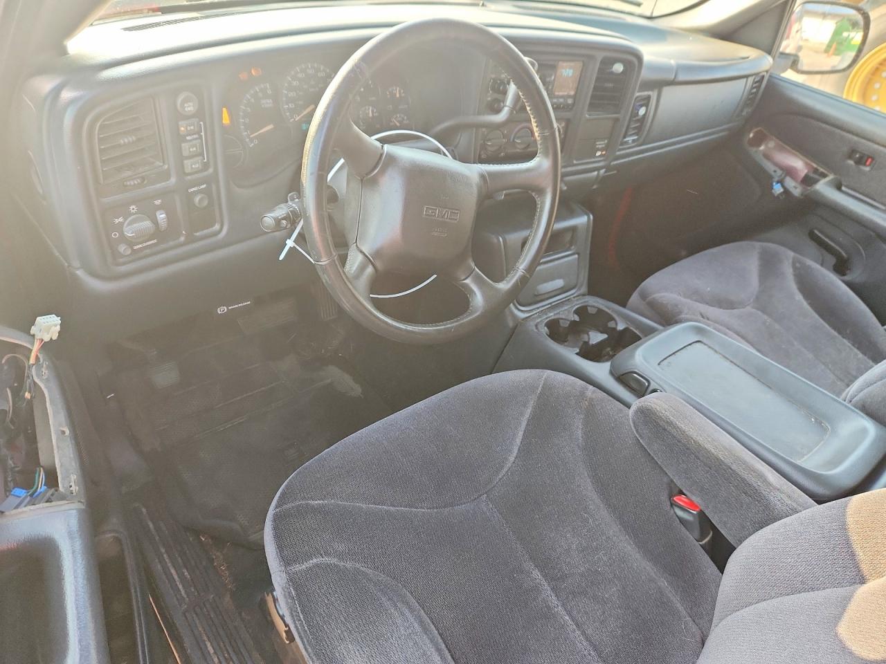 2001 Gmc New Sierra K1500 Red vin: 2GTEK19T011359132
