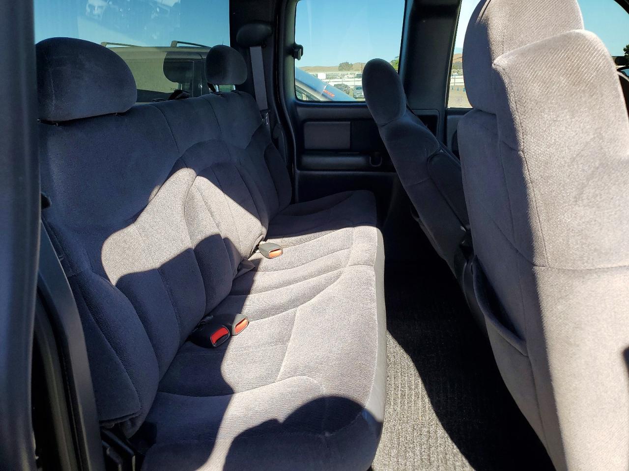 2002 Gmc New Sierra K1500 Black vin: 2GTEK19T021135053