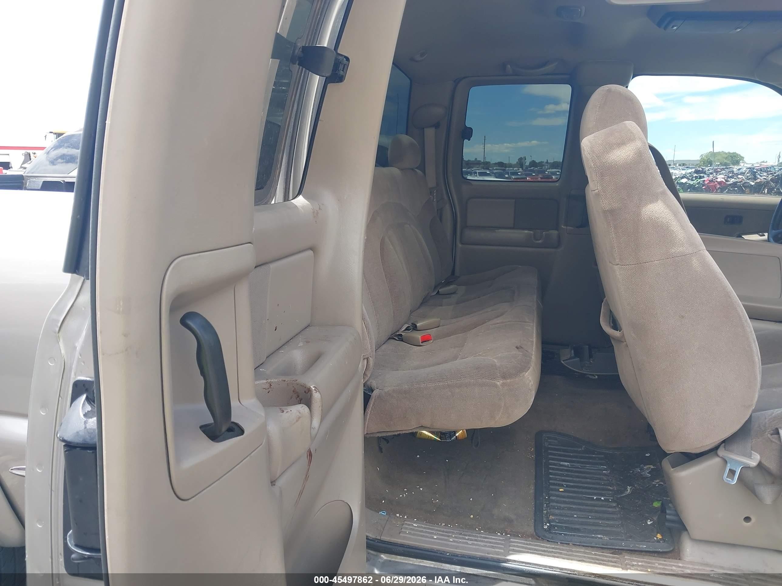 2002 Gmc Sierra 1500 Sle Silver vin: 2GTEK19T021211564