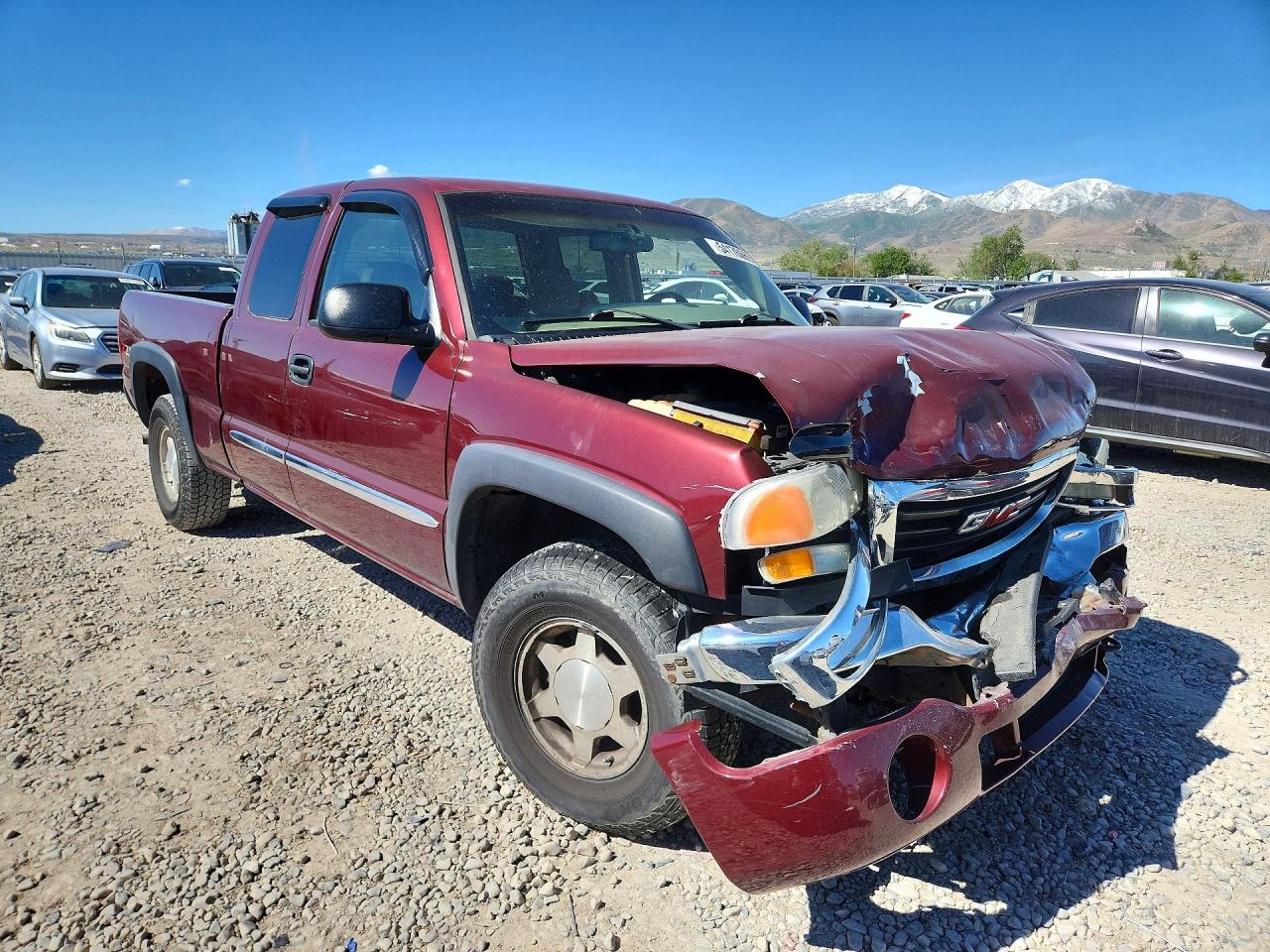 2003 Gmc New Sierra K1500 Burgundy vin: 2GTEK19T131366481