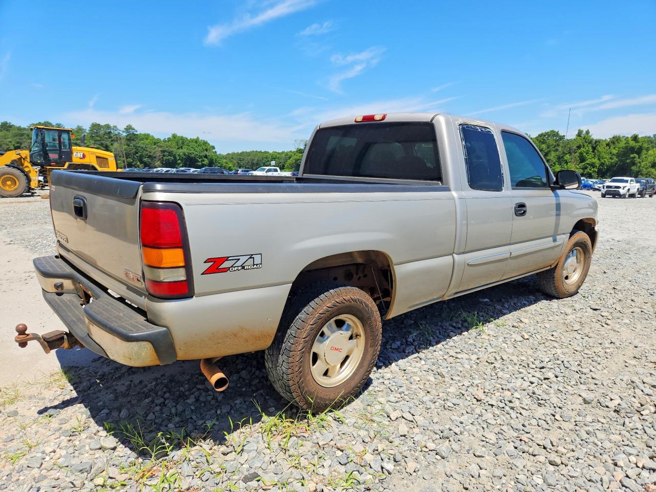 2004 Gmc New Sierra K1500 Beige vin: 2GTEK19T141161311