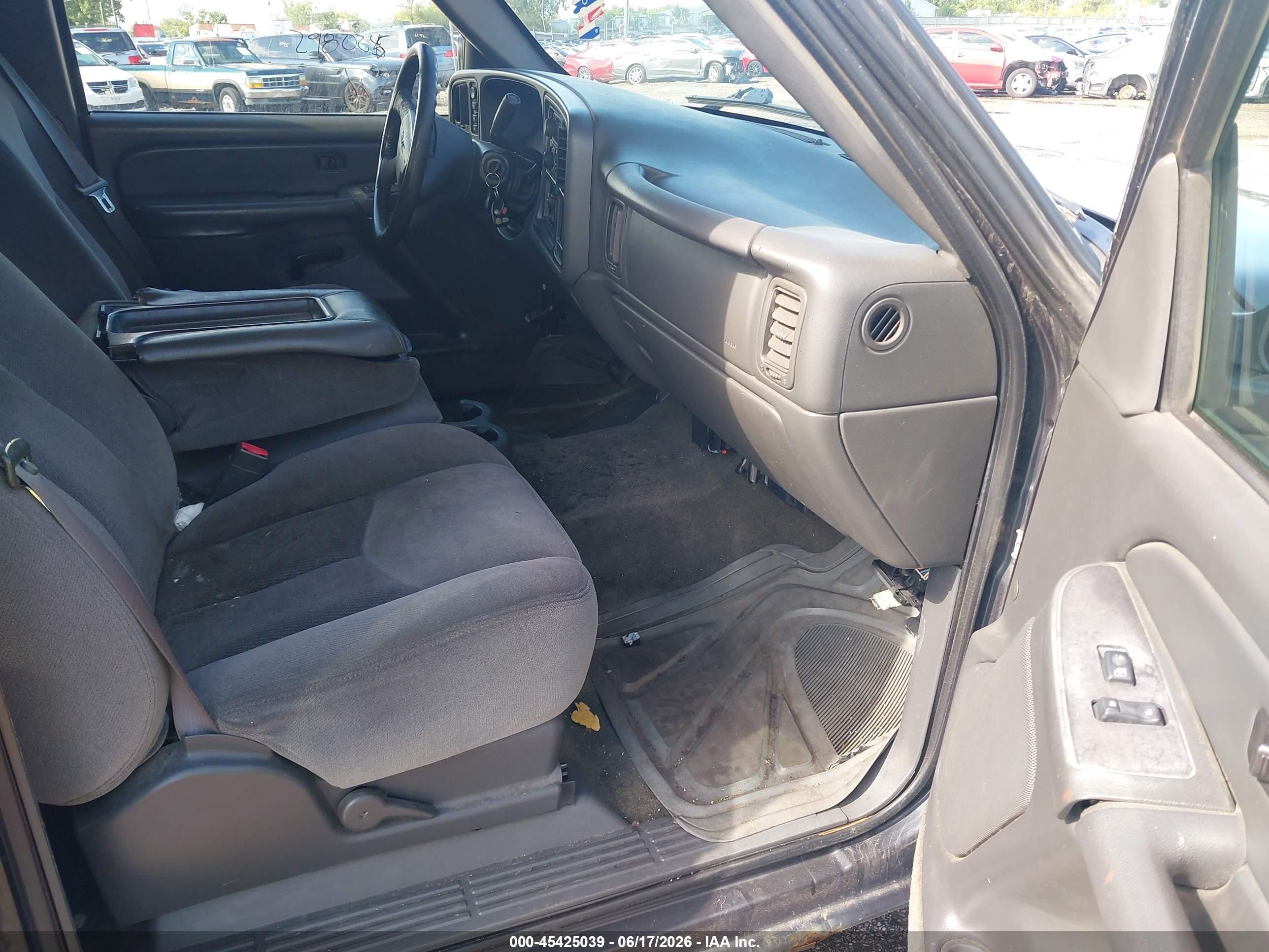 2004 Gmc Sierra 1500 Sle Серый vin: 2GTEK19T141294568