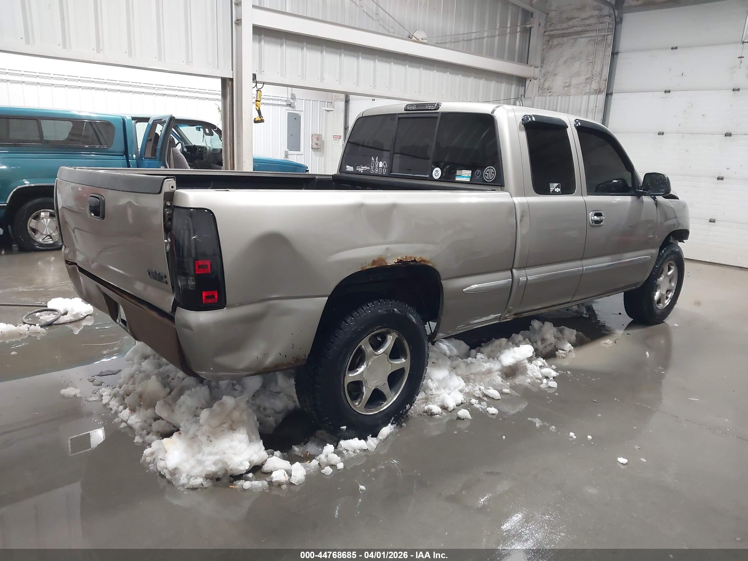 1999 Gmc Sierra 1500 Sle Gray vin: 2GTEK19T1X1505319