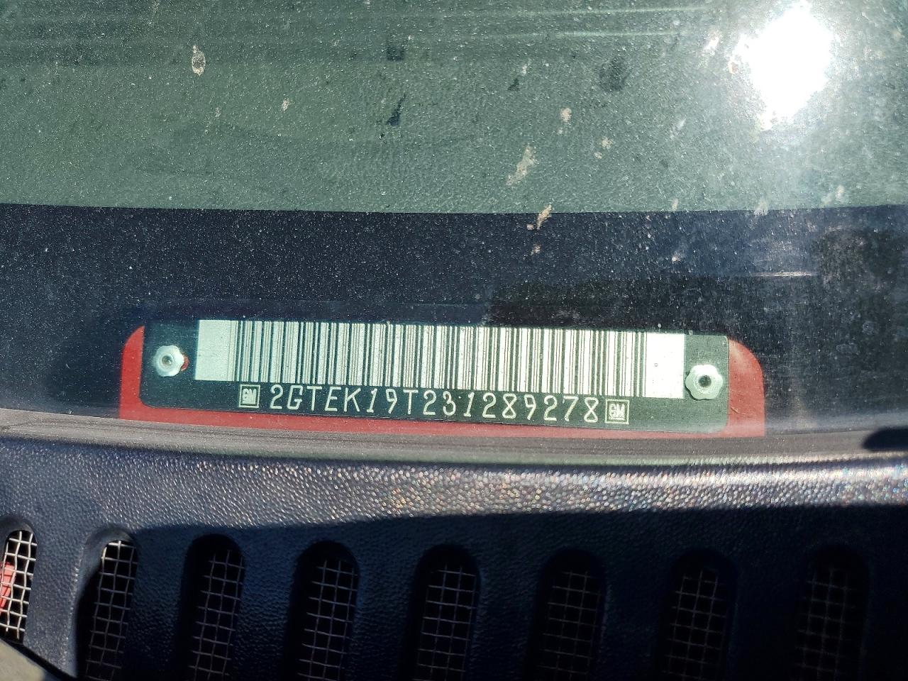 2003 Gmc New Sierra K1500 Red vin: 2GTEK19T231289278
