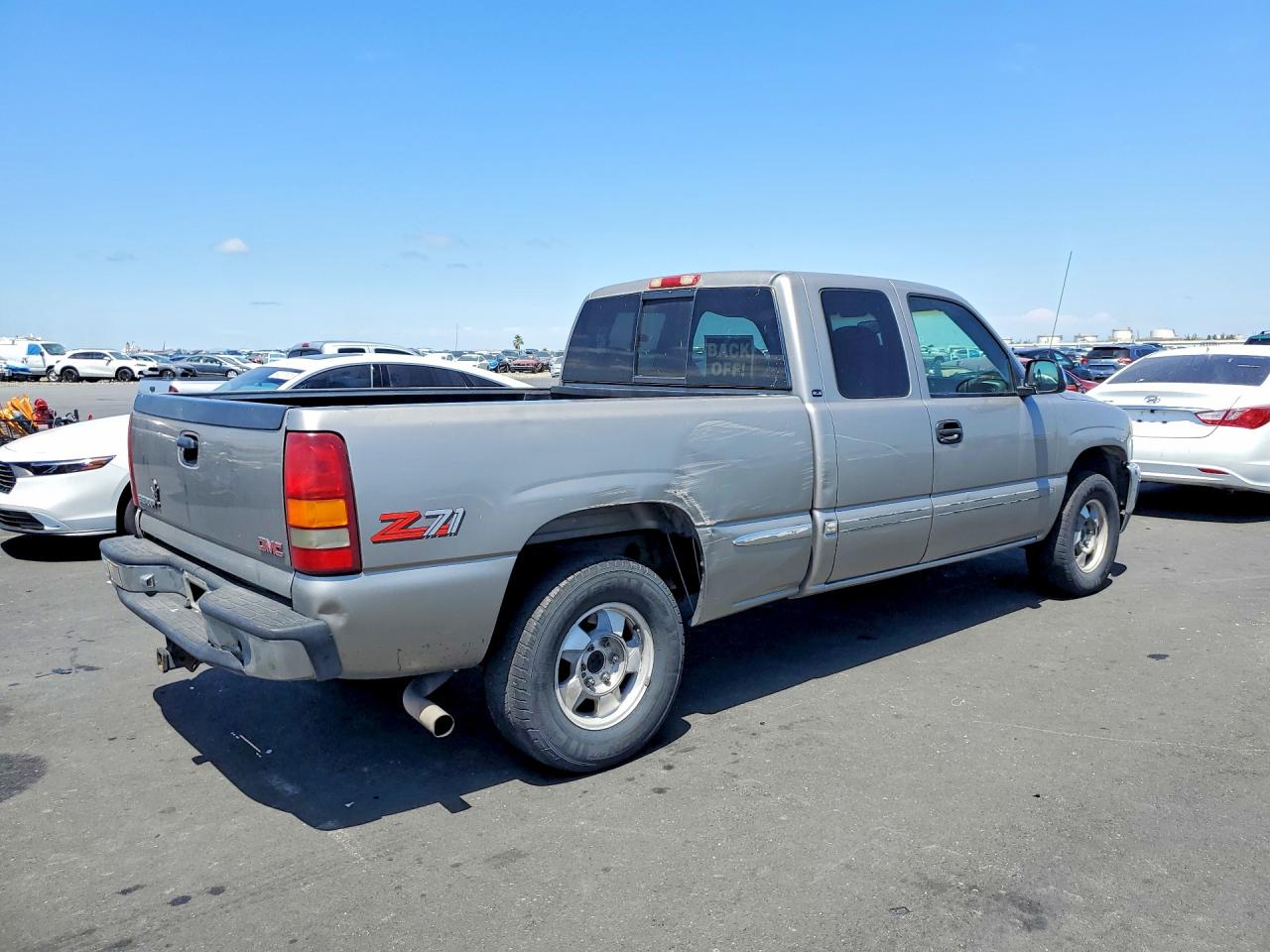 1999 Gmc New Sierra K1500 Gold vin: 2GTEK19T2X1534943