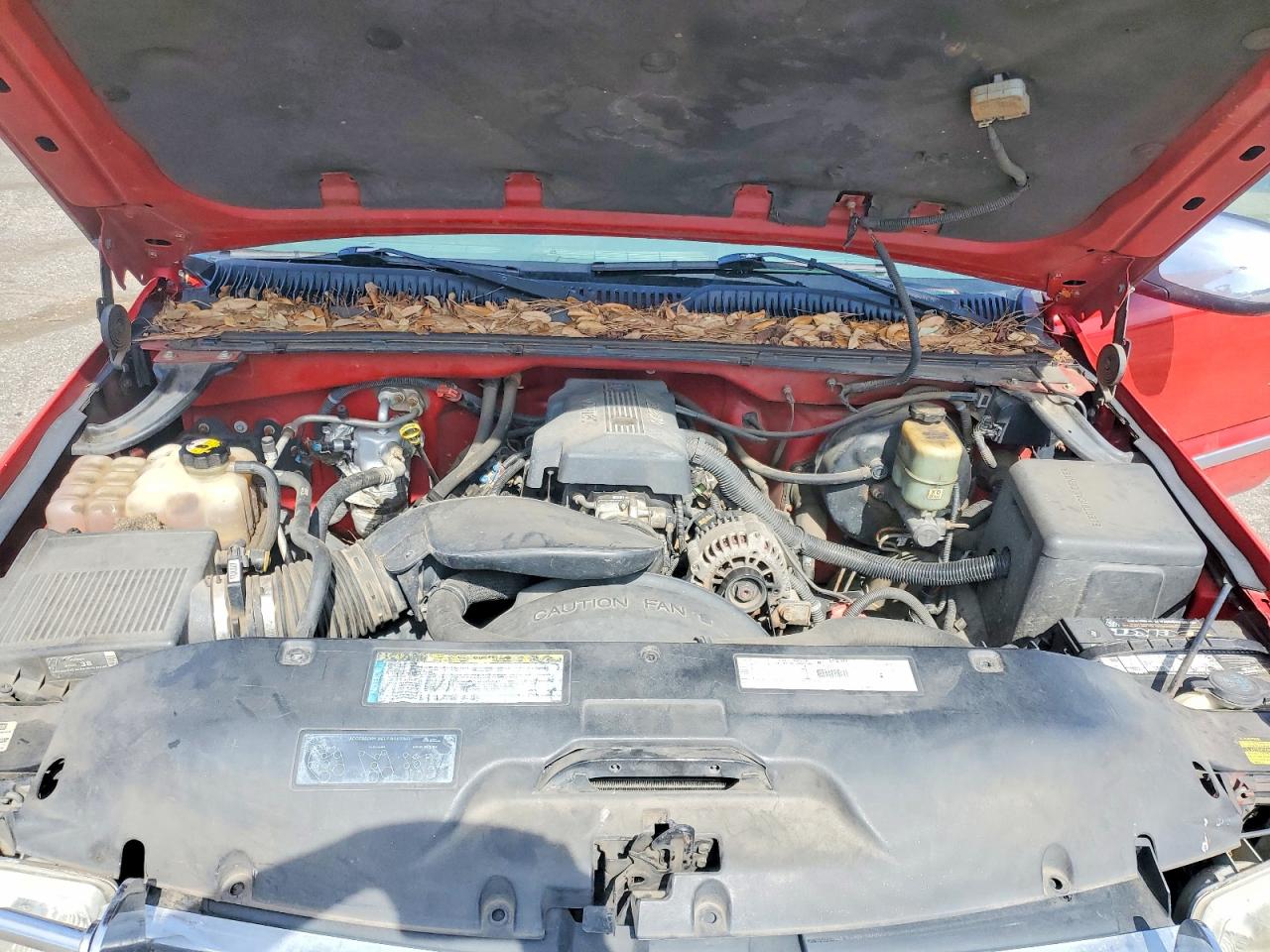 2000 Gmc New Sierra K1500 Red vin: 2GTEK19T2Y1220775