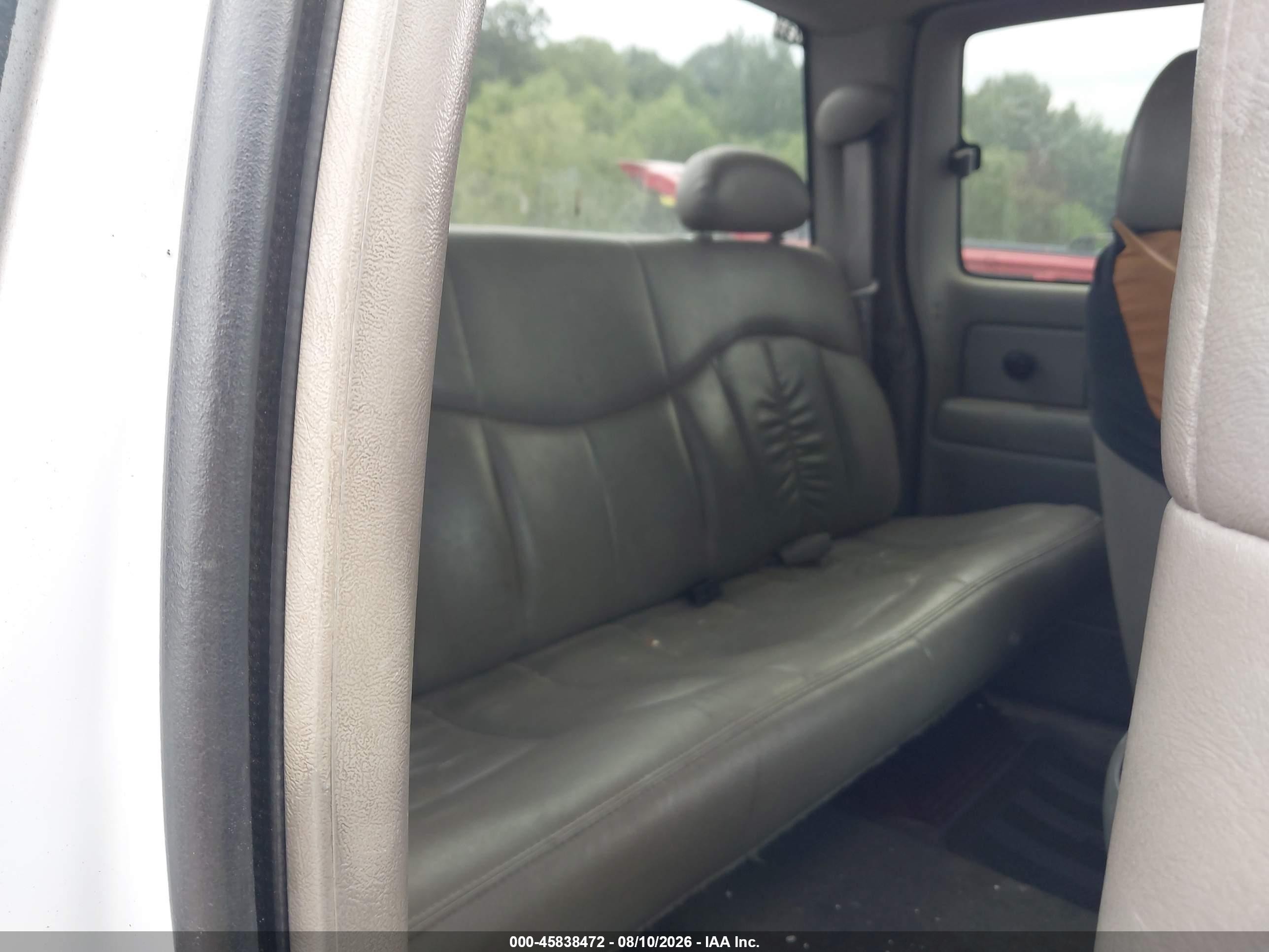 2000 Gmc Sierra 1500 Sle White vin: 2GTEK19T4Y1276040