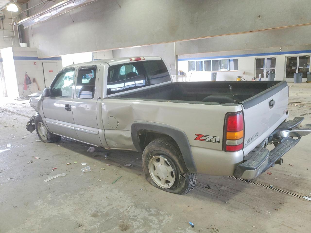 2004 Gmc New Sierra K1500 Серебряный vin: 2GTEK19T541253067
