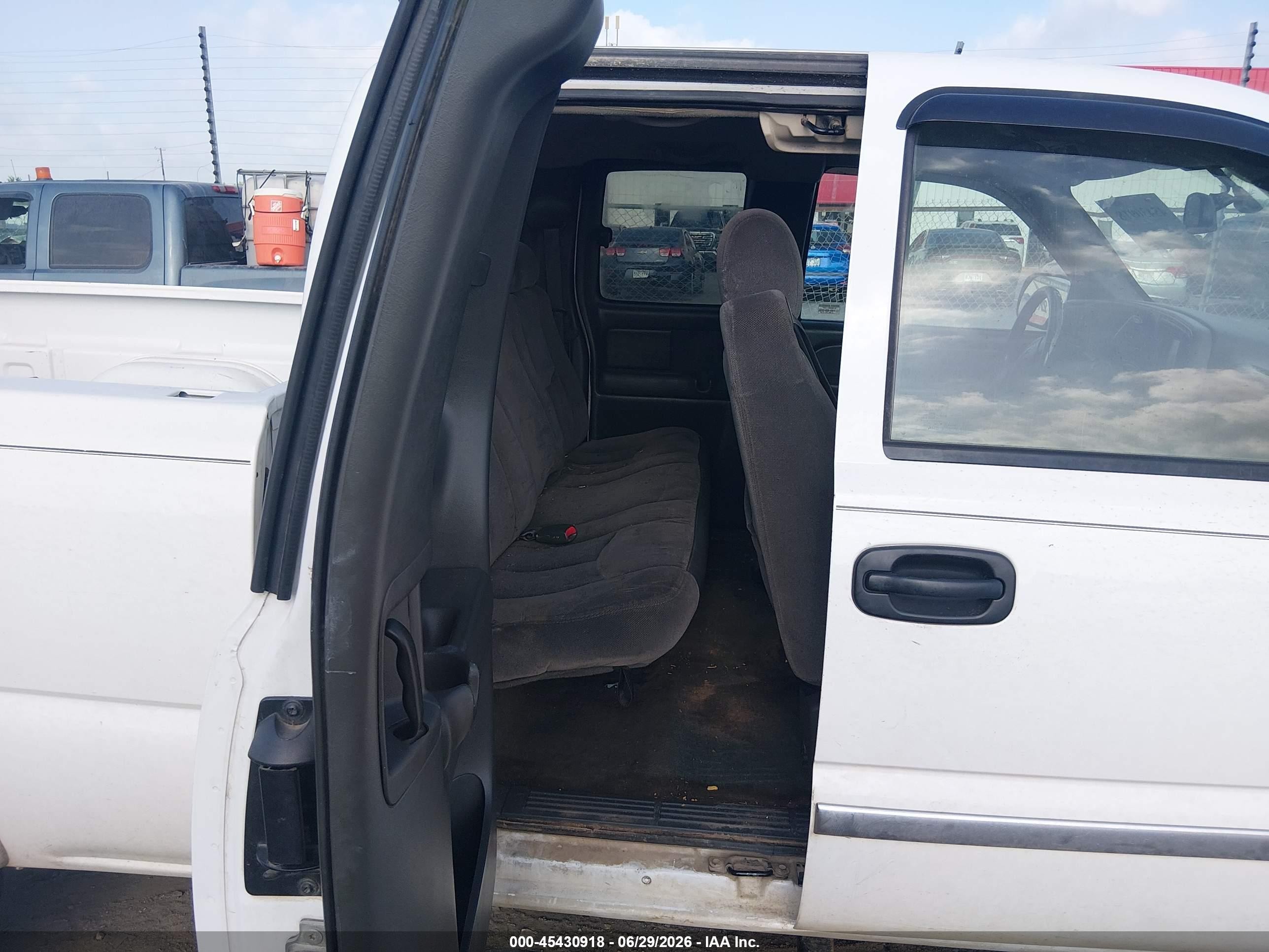 2004 Gmc Sierra 1500 Sle White vin: 2GTEK19T541271889