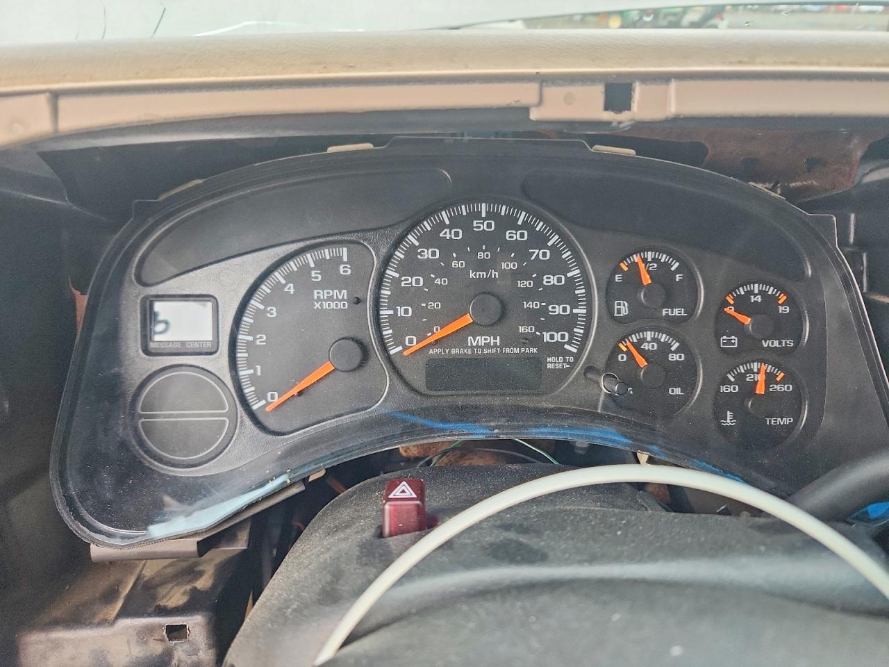 2001 Gmc New Sierra K1500 Silver vin: 2GTEK19T711348483