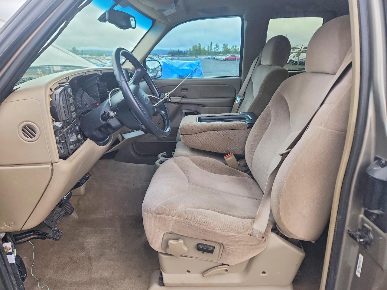 2001 Gmc New Sierra K1500 Silver vin: 2GTEK19T711348483