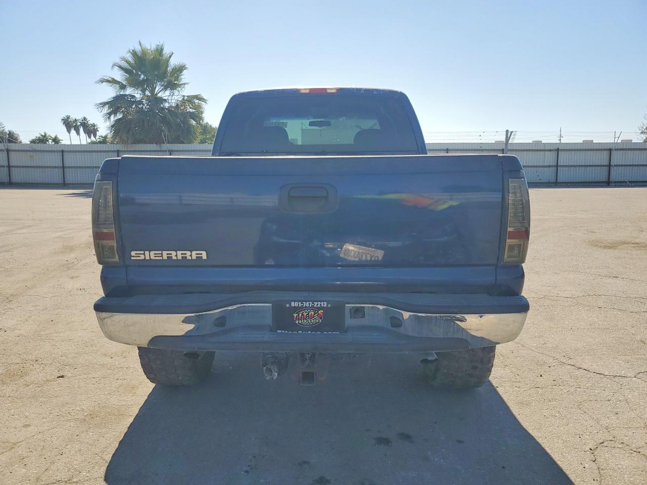 2002 Gmc New Sierra K1500 Blue vin: 2GTEK19T721266092