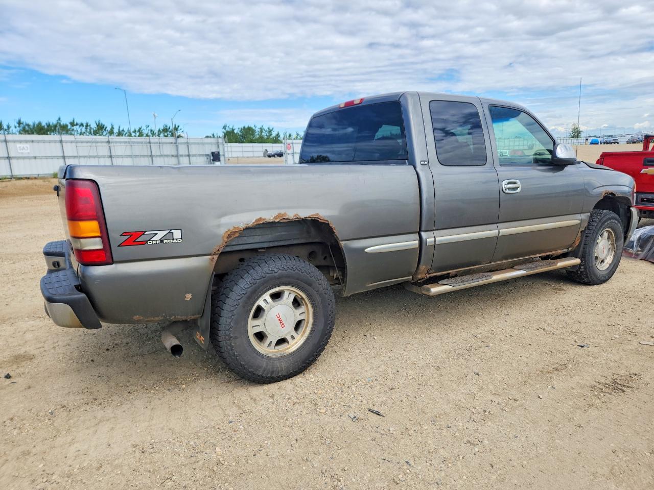 2002 Gmc New Sierra K1500 Gray vin: 2GTEK19T821377511