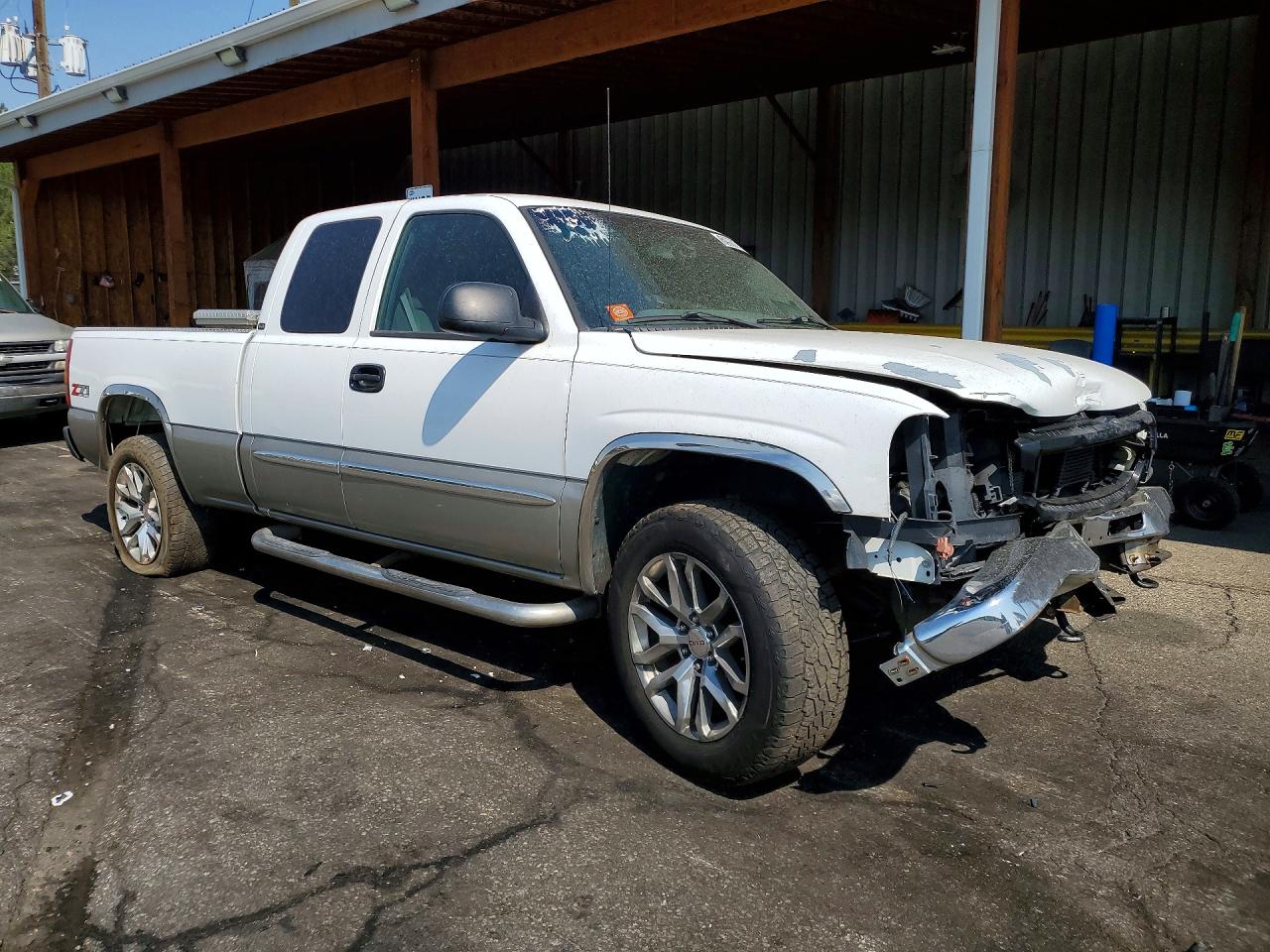 2003 Gmc New Sierra K1500 Two Tone vin: 2GTEK19T831350195