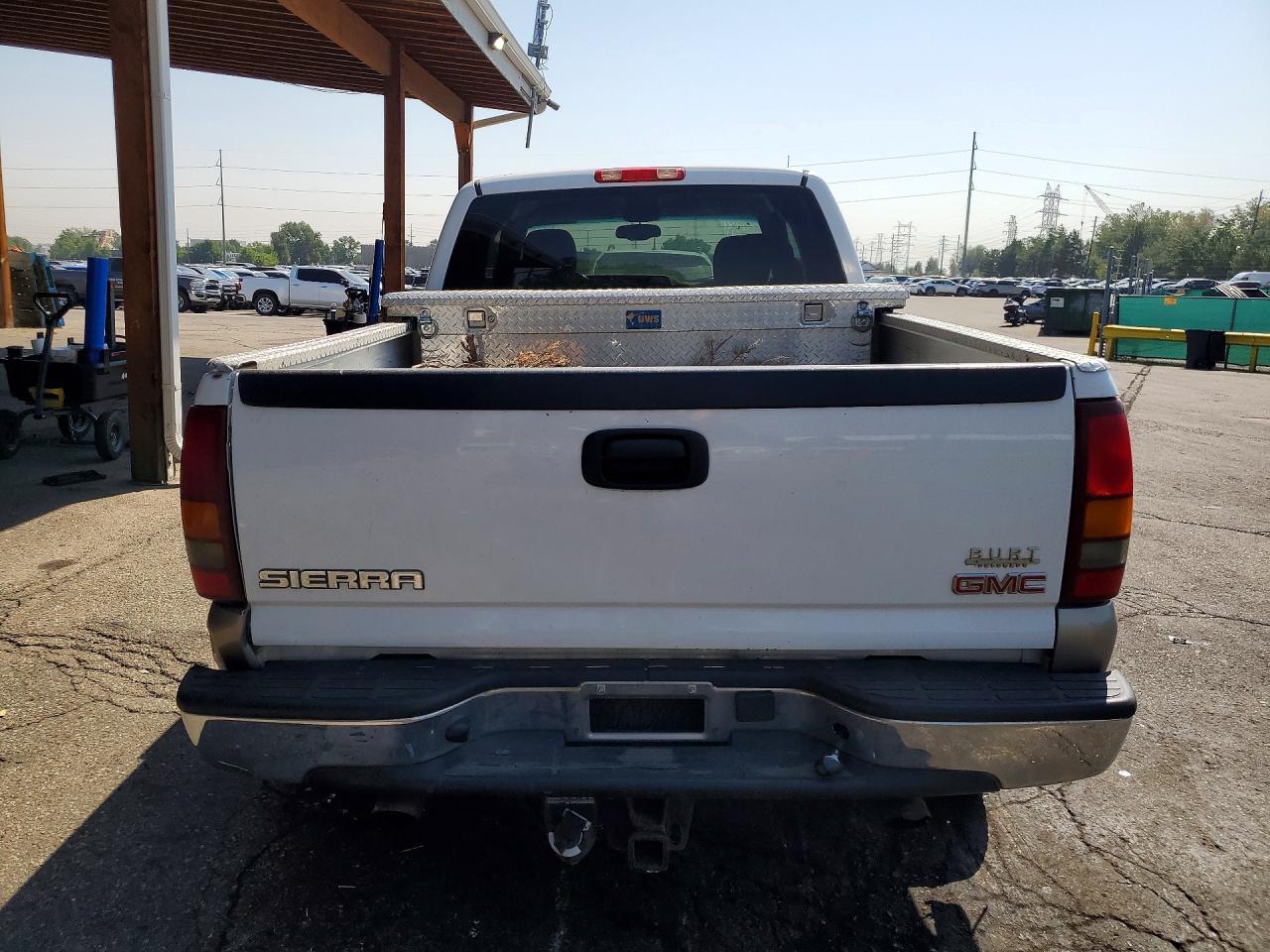 2003 Gmc New Sierra K1500 Two Tone vin: 2GTEK19T831350195