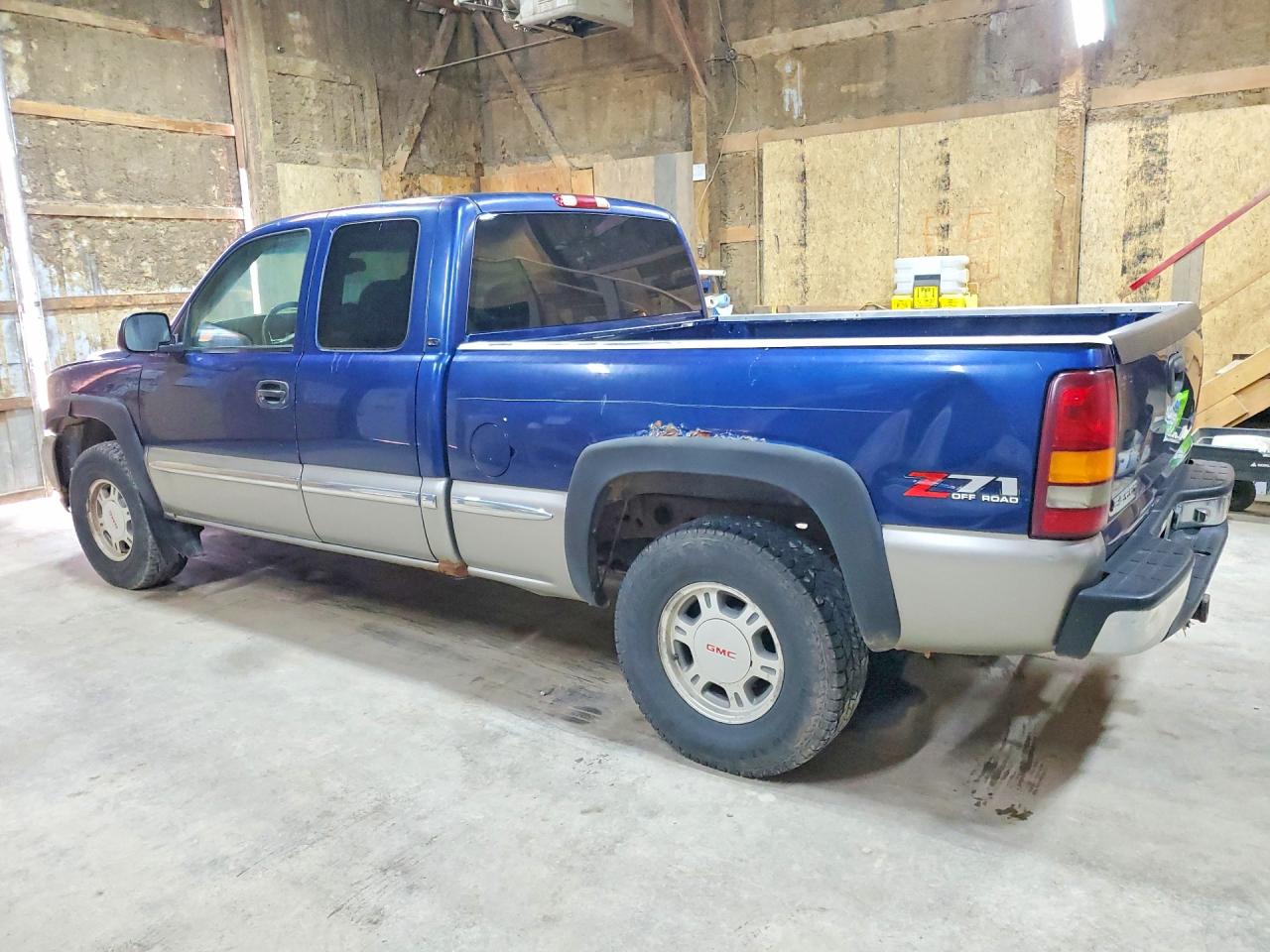 2001 Gmc New Sierra K1500 Blue vin: 2GTEK19T911315064