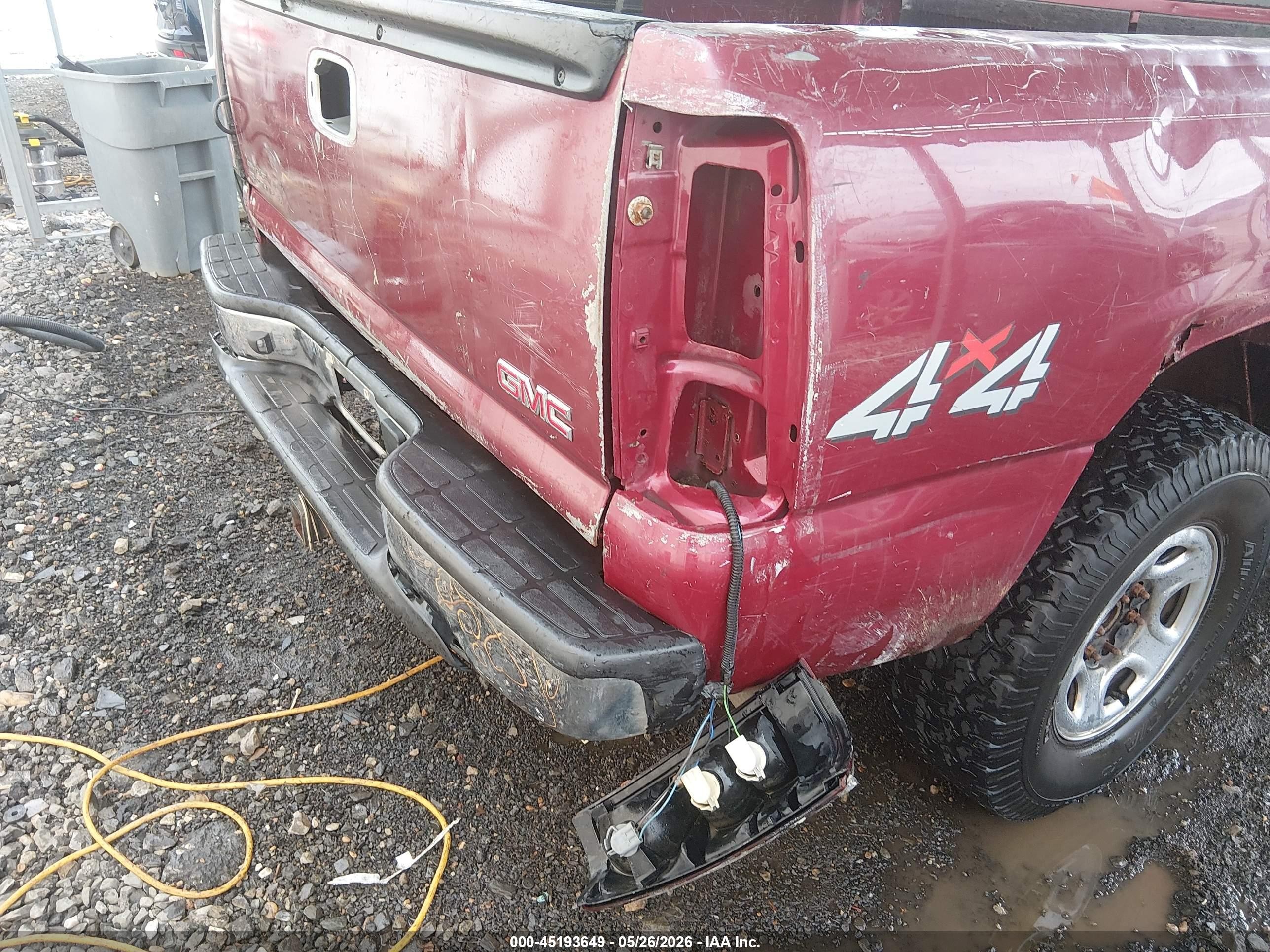 2004 Gmc Sierra 1500 Sle Red vin: 2GTEK19TX41127187