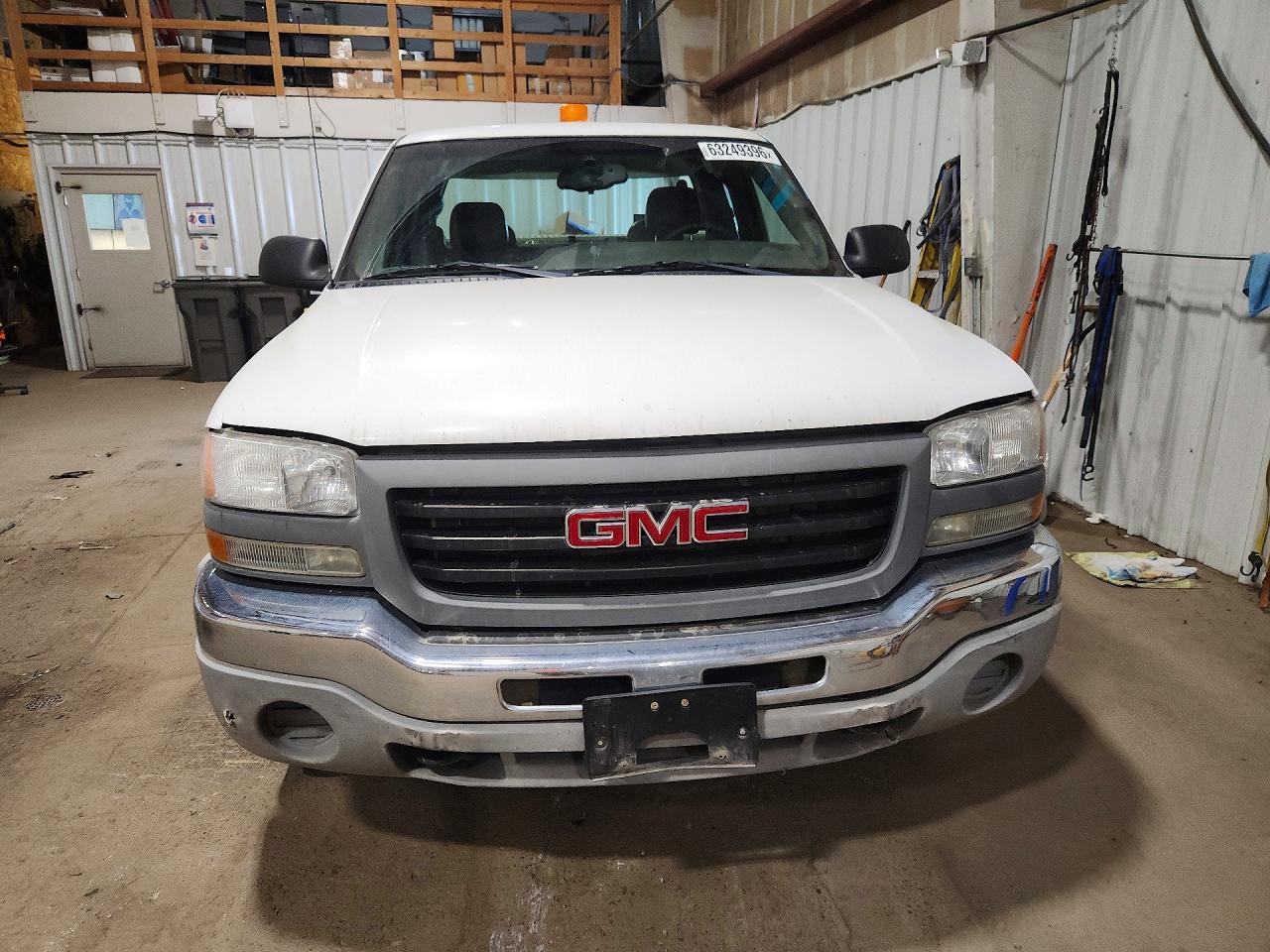 2006 Gmc New Sierra K1500 White vin: 2GTEK19V061102206
