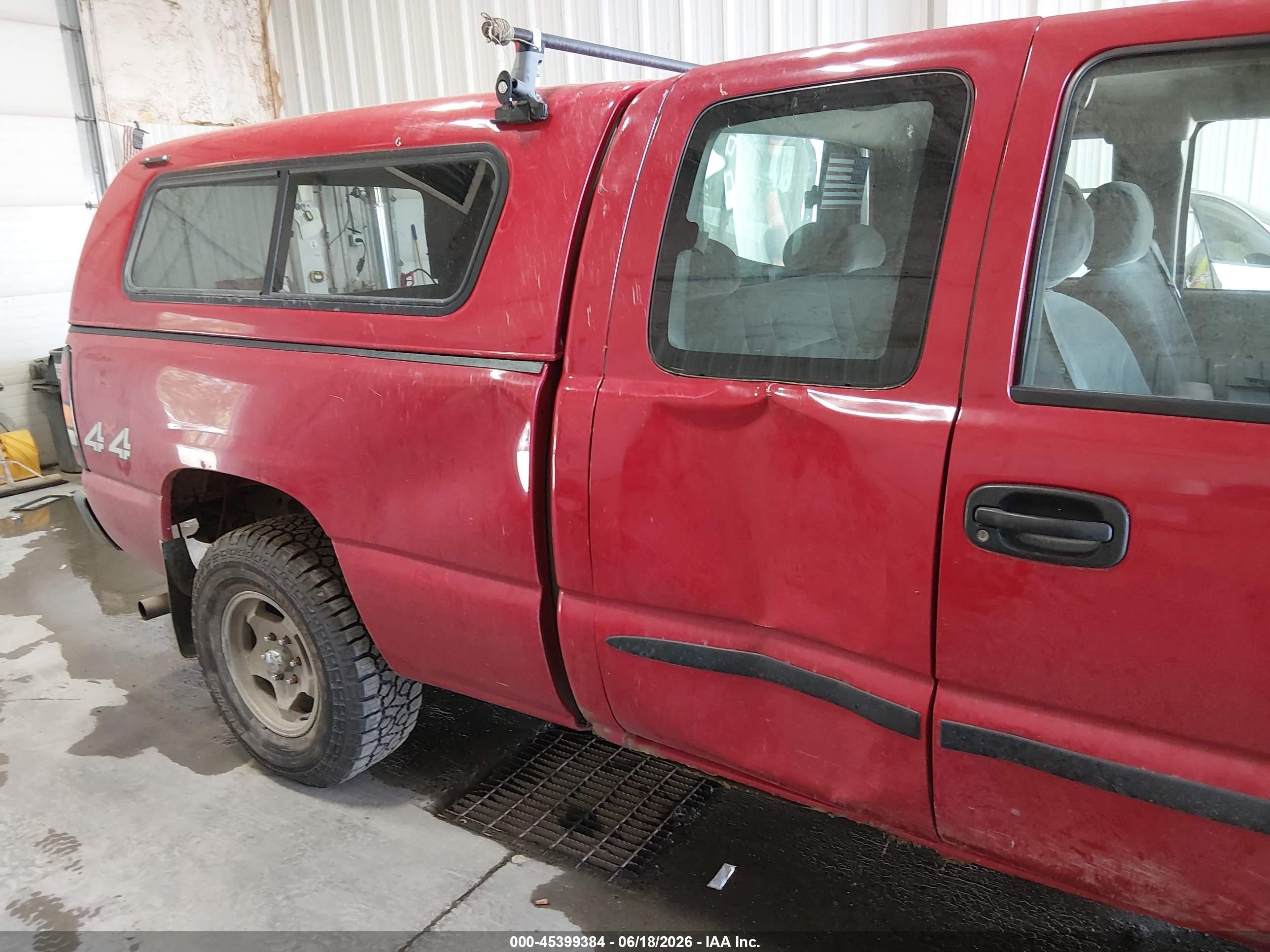 2004 Gmc Sierra 1500   Red vin: 2GTEK19V441144844