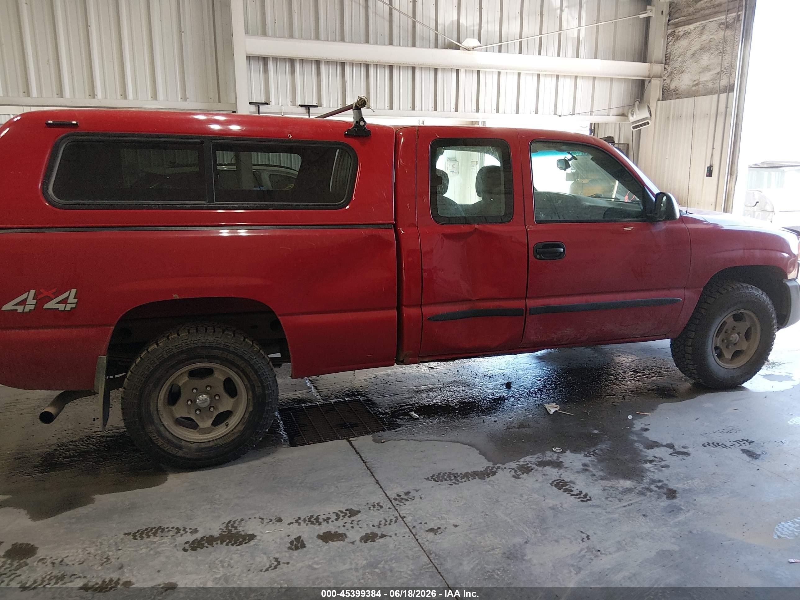 2004 Gmc Sierra 1500   Red vin: 2GTEK19V441144844