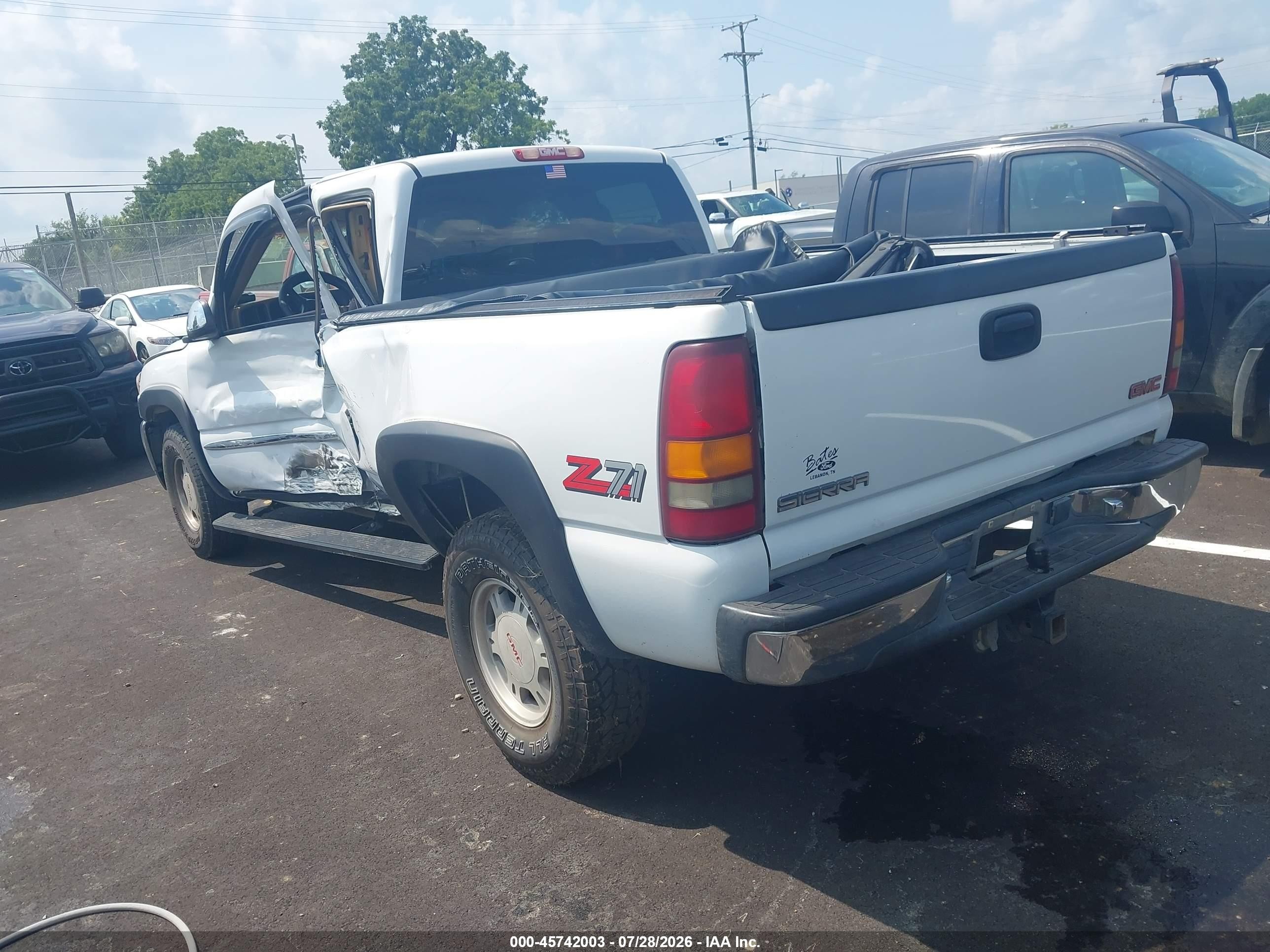 1999 Gmc New Sierra 1500 Sle Белый vin: 2GTEK19V4X1557559