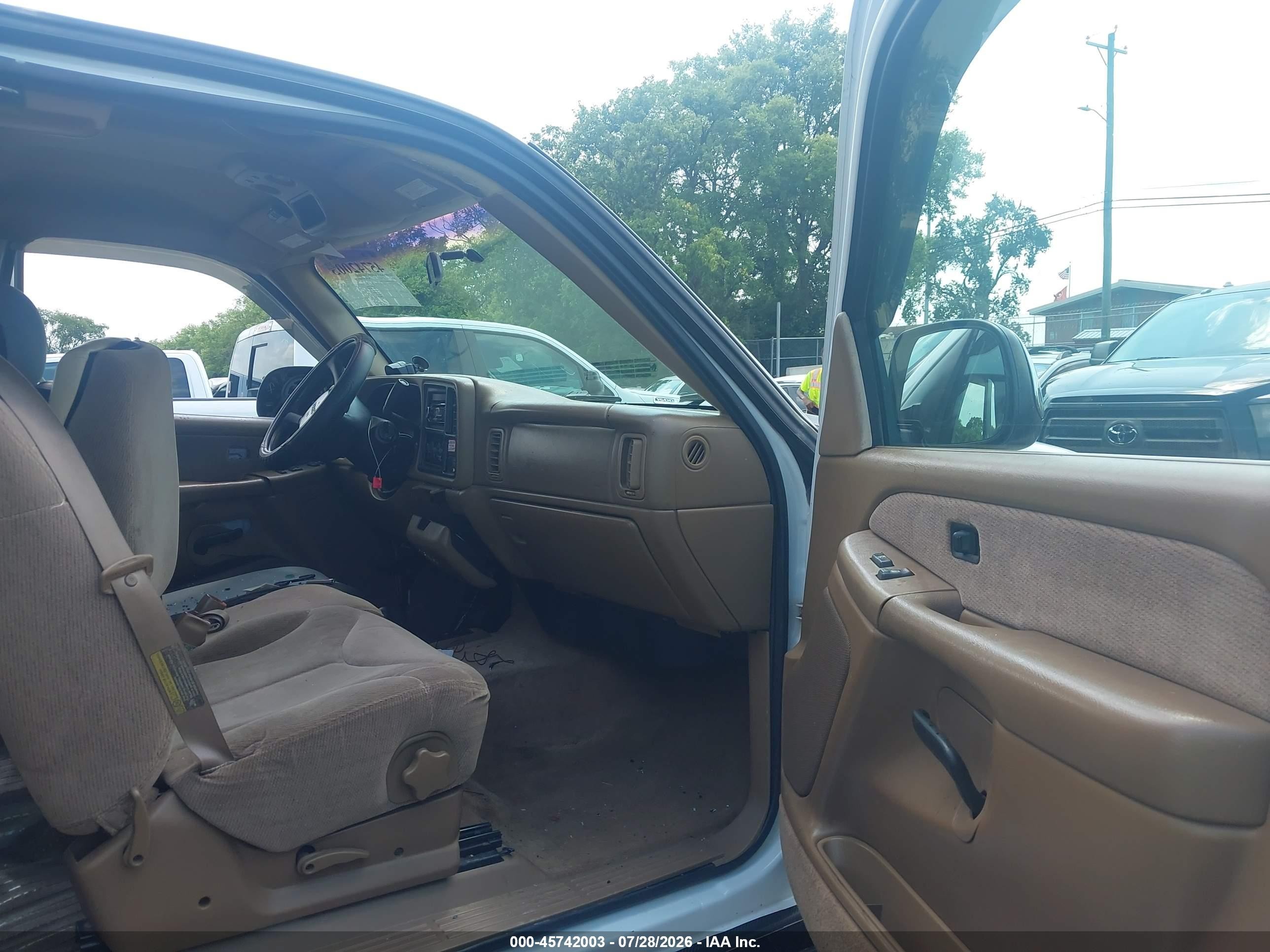 1999 Gmc New Sierra 1500 Sle Белый vin: 2GTEK19V4X1557559