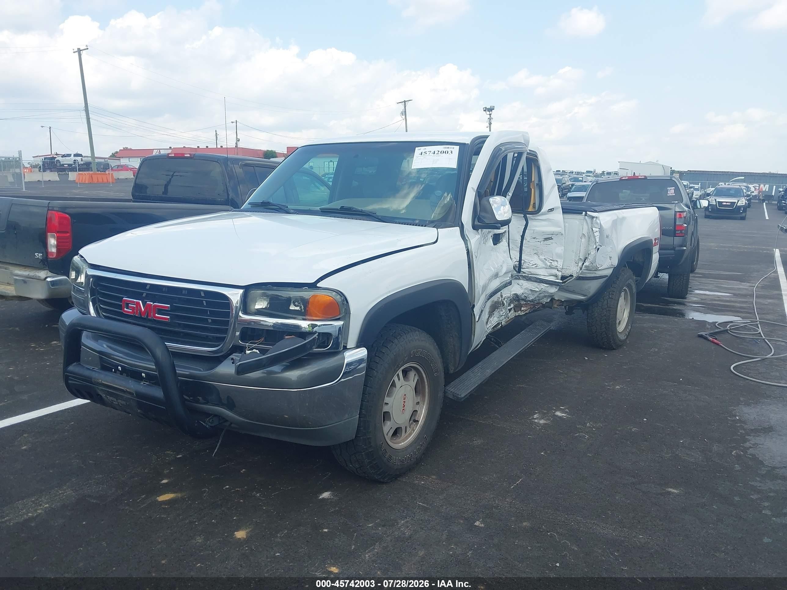 1999 Gmc New Sierra 1500 Sle Белый vin: 2GTEK19V4X1557559
