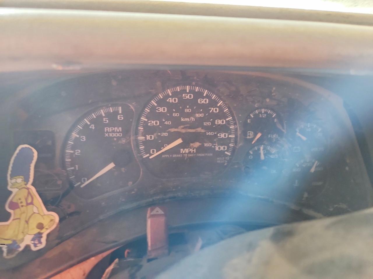 2001 Gmc New Sierra K1500 White vin: 2GTEK19V711385907
