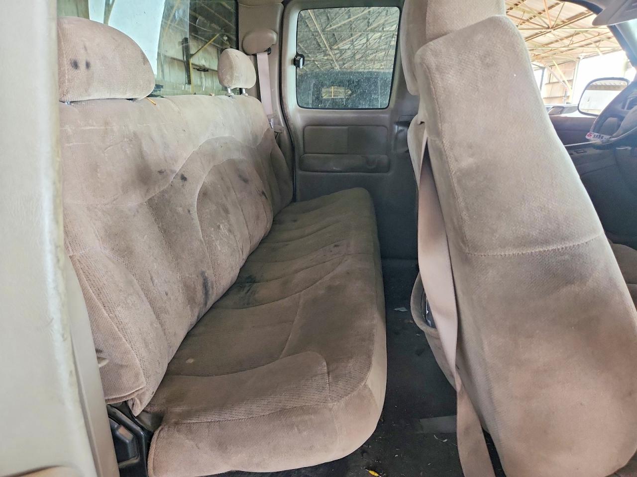 2001 Gmc New Sierra K1500 White vin: 2GTEK19V711385907