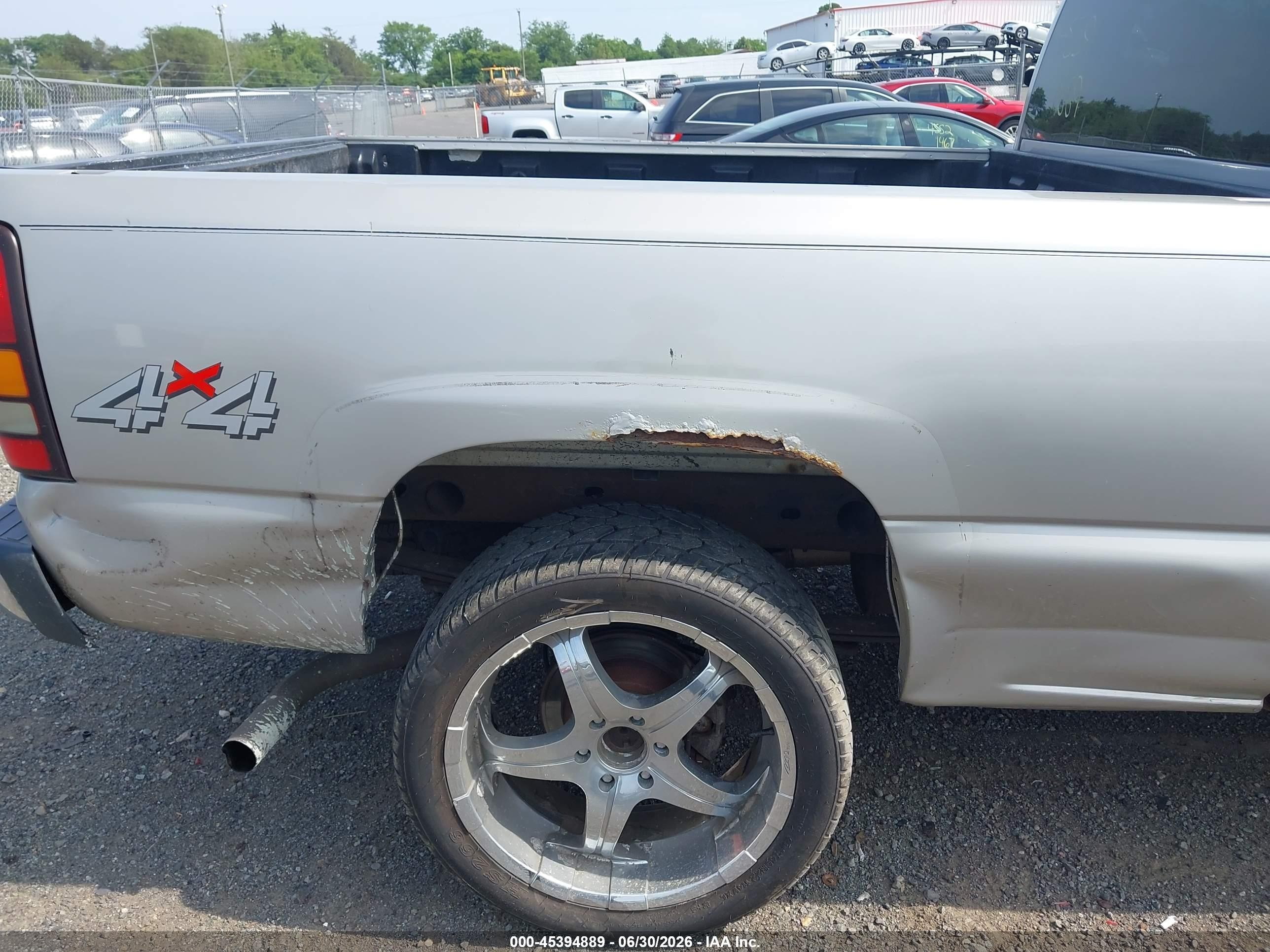 2004 Gmc Sierra 1500 Sle Silver vin: 2GTEK19V841131286