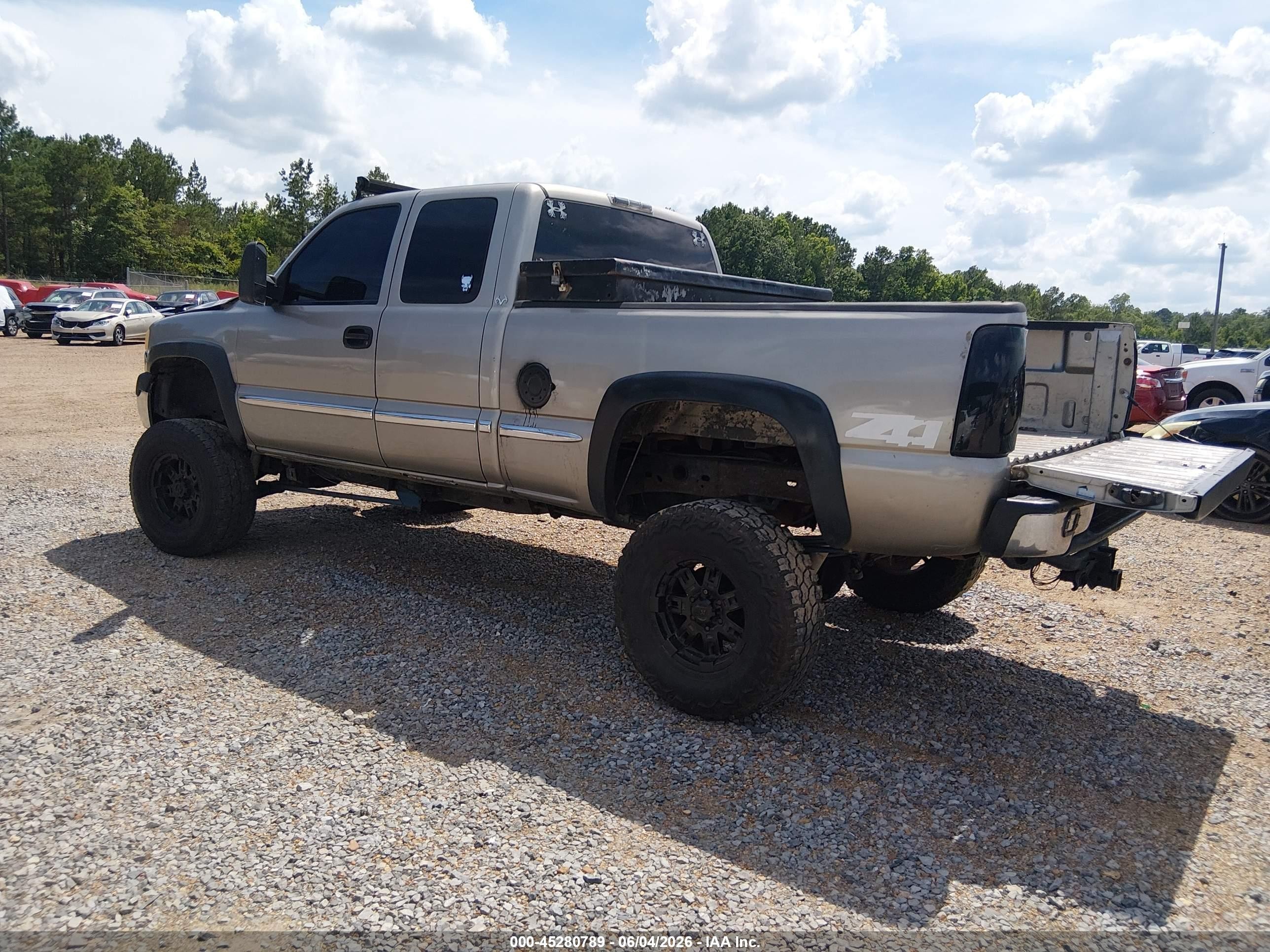 2002 Gmc Sierra 1500 Sle Tan vin: 2GTEK19VX21377334