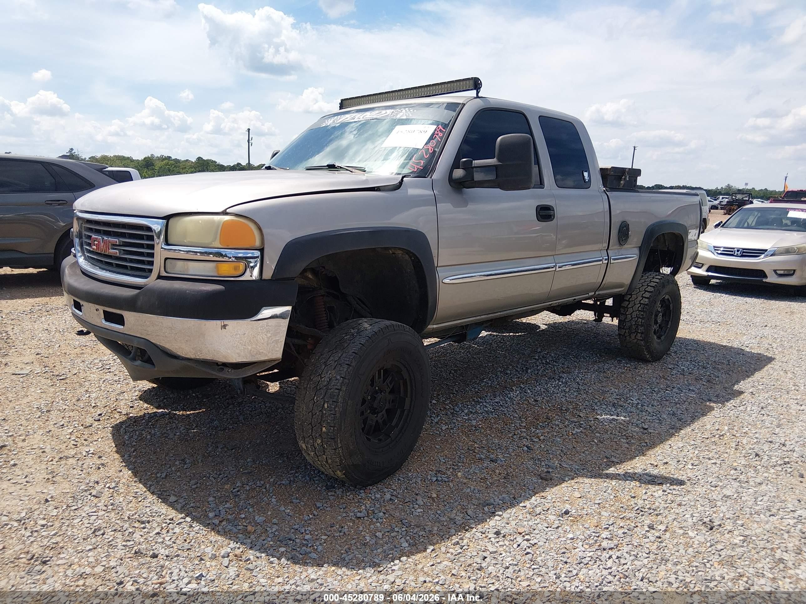 2002 Gmc Sierra 1500 Sle Tan vin: 2GTEK19VX21377334