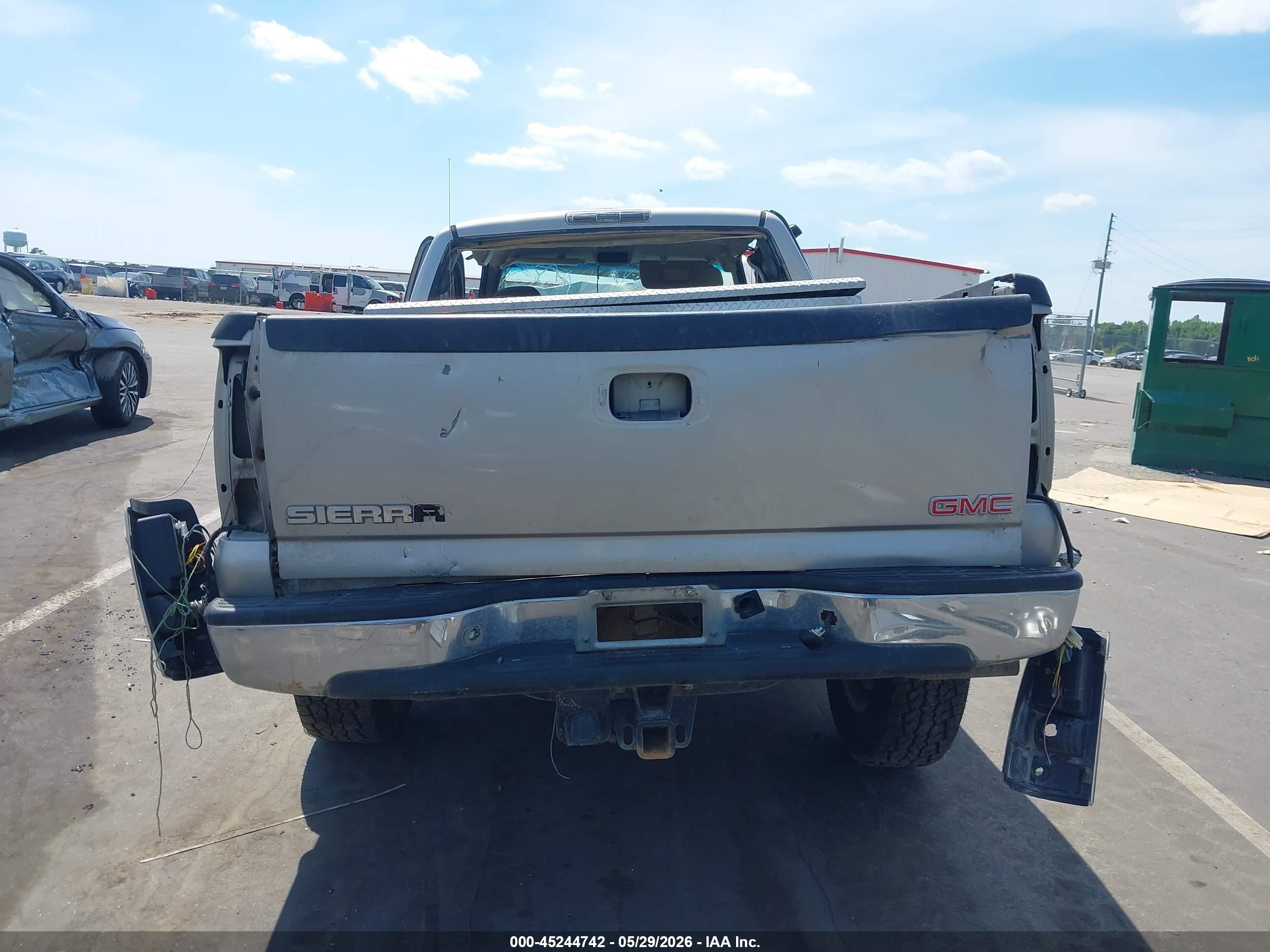 2004 Gmc Sierra 1500 Sle Silver vin: 2GTEK19VX41257987