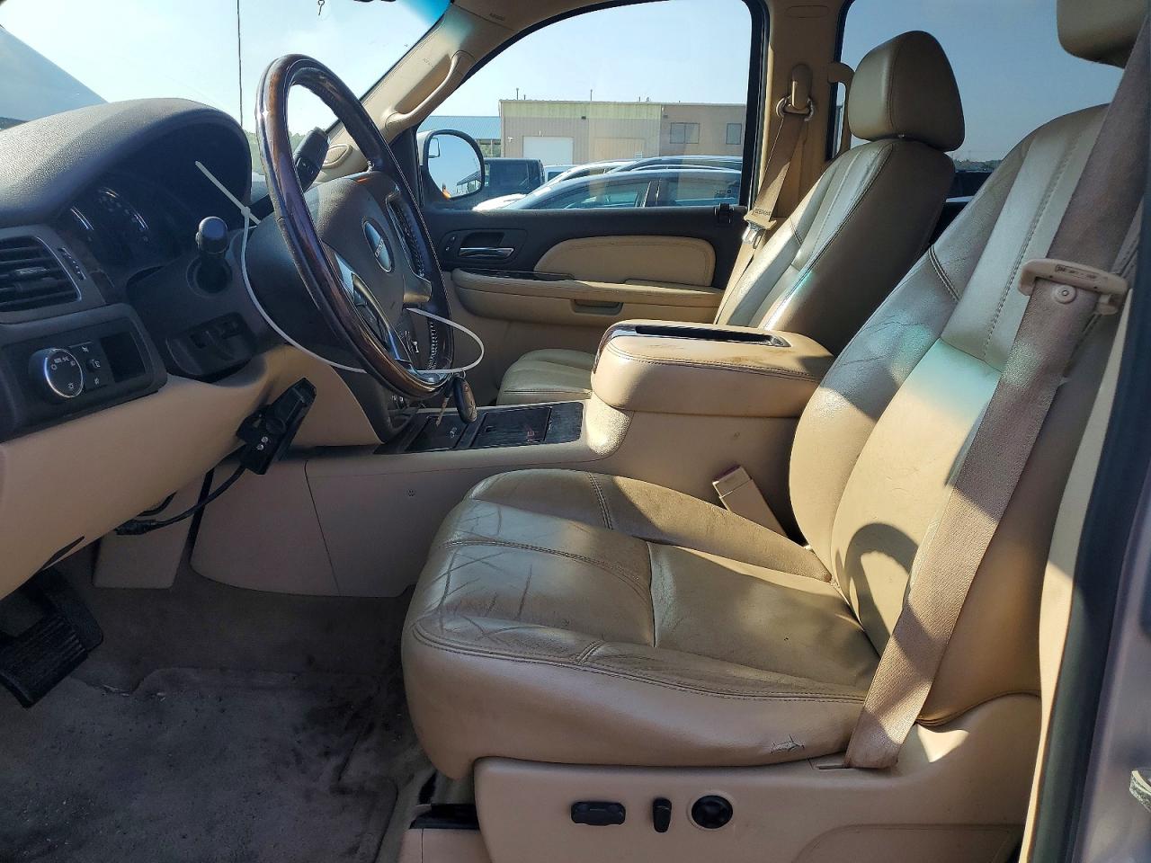 2007 Gmc New Sierra Denali Silver vin: 2GTEK638071683188