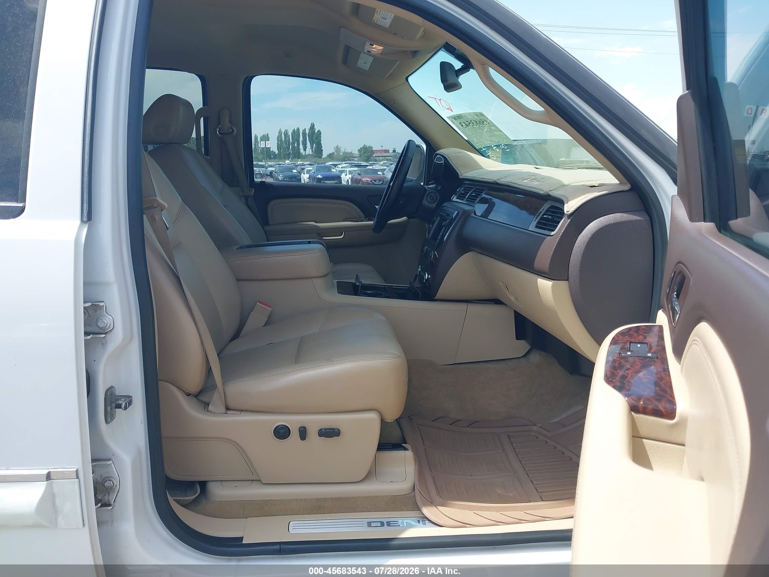 2008 Gmc Sierra 1500 Denali White vin: 2GTEK638781182316