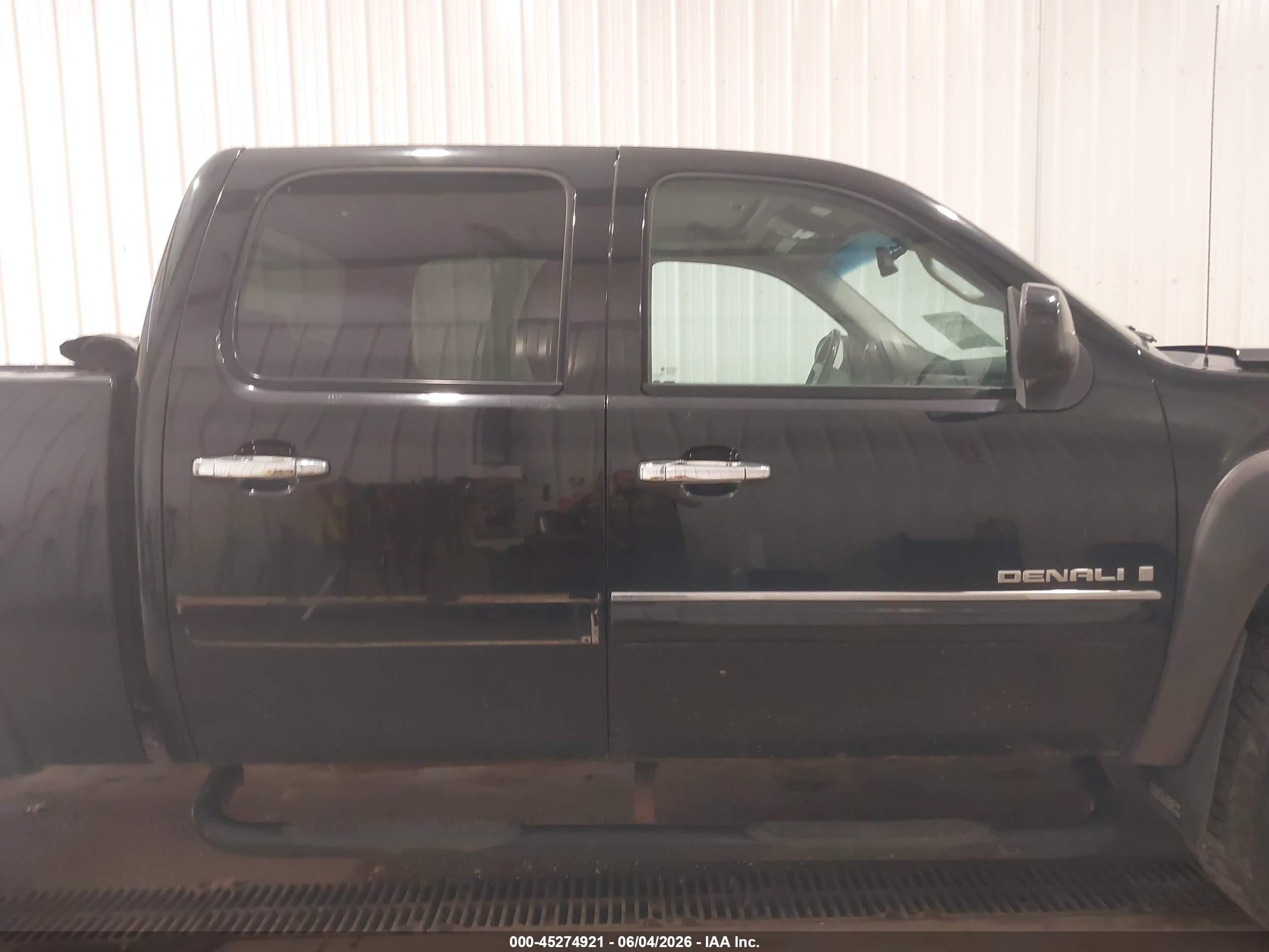 2008 Gmc Sierra 1500 Denali Black vin: 2GTEK638781182865