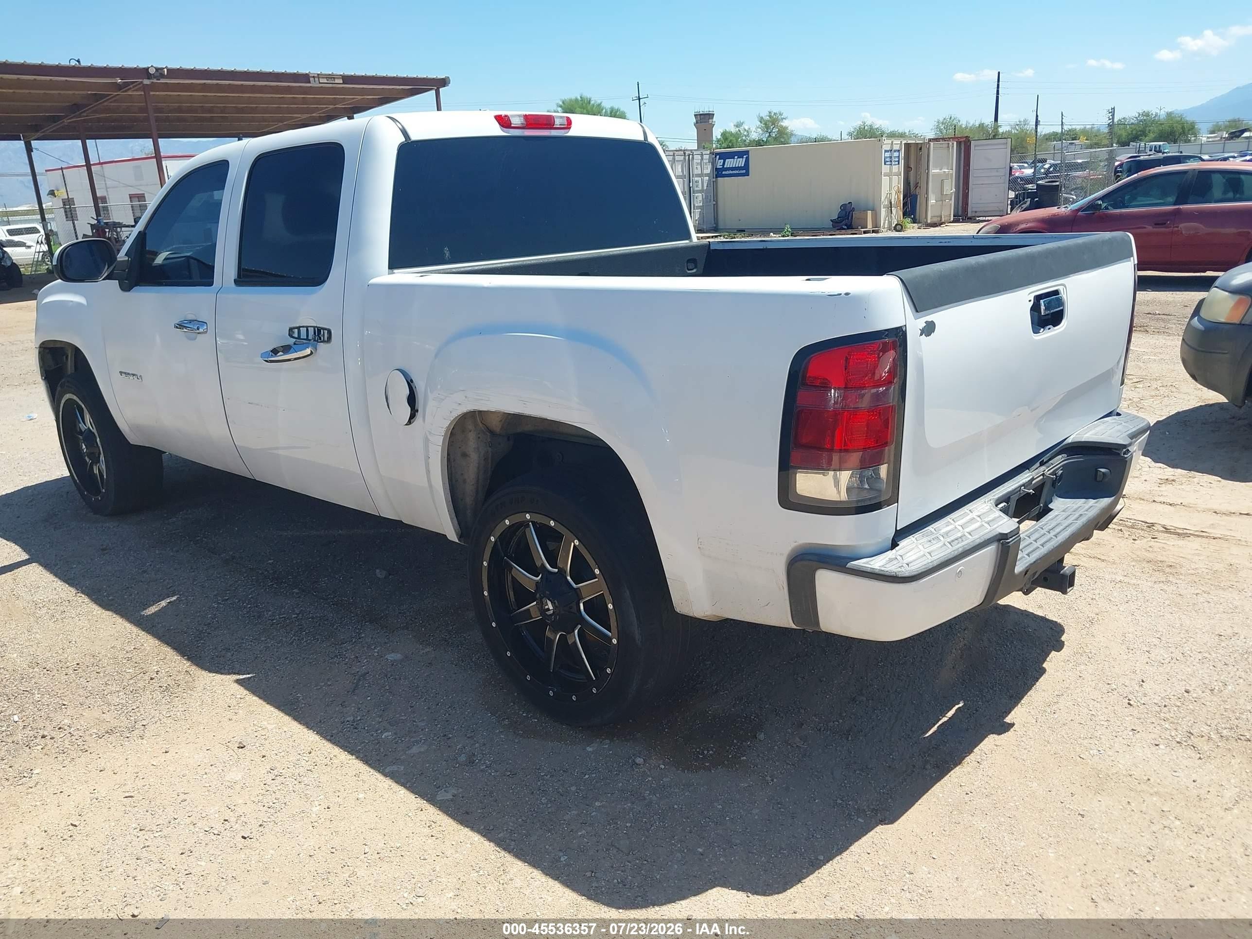 2008 Gmc Sierra 1500 Denali Белый vin: 2GTEK638881118348