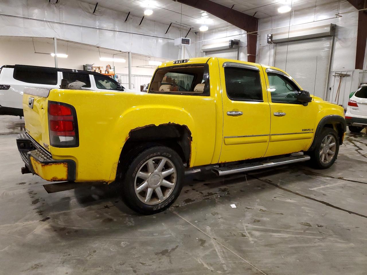 2008 Gmc New Sierra K1500 Denali Yellow vin: 2GTEK638981154632