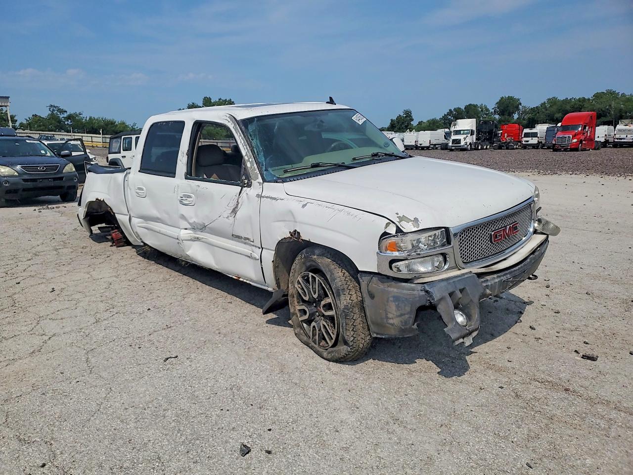 2006 Gmc Sierra K1500 Denali Белый vin: 2GTEK63N261115772
