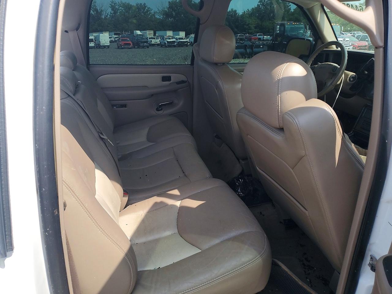 2006 Gmc Sierra K1500 Denali Белый vin: 2GTEK63N261115772