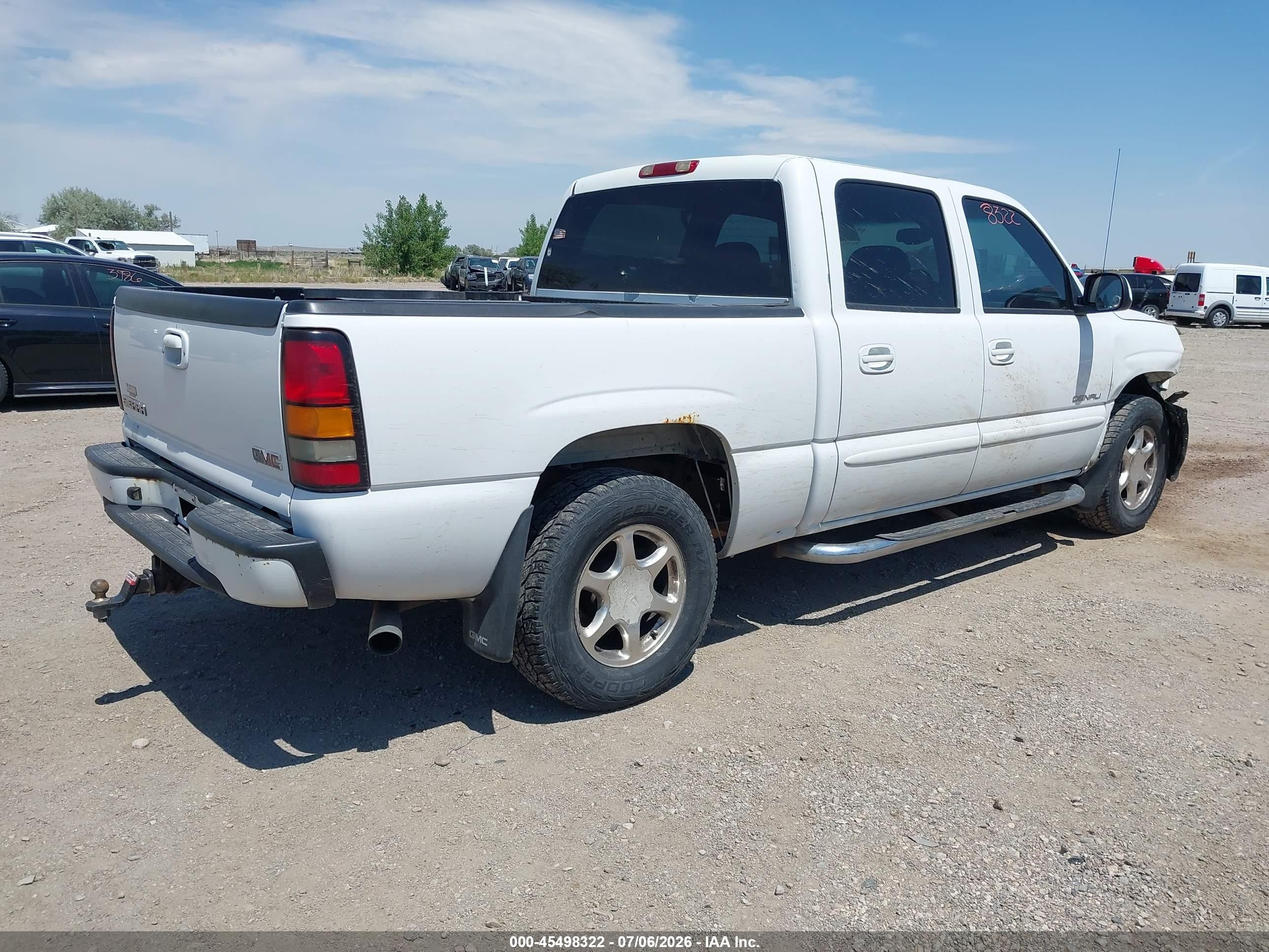 2005 Gmc Sierra 1500 Denali White vin: 2GTEK63N351131218