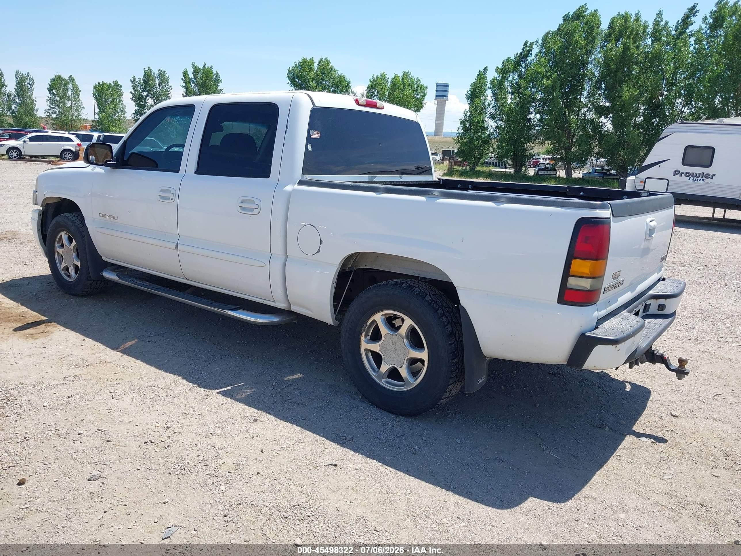 2005 Gmc Sierra 1500 Denali White vin: 2GTEK63N351131218