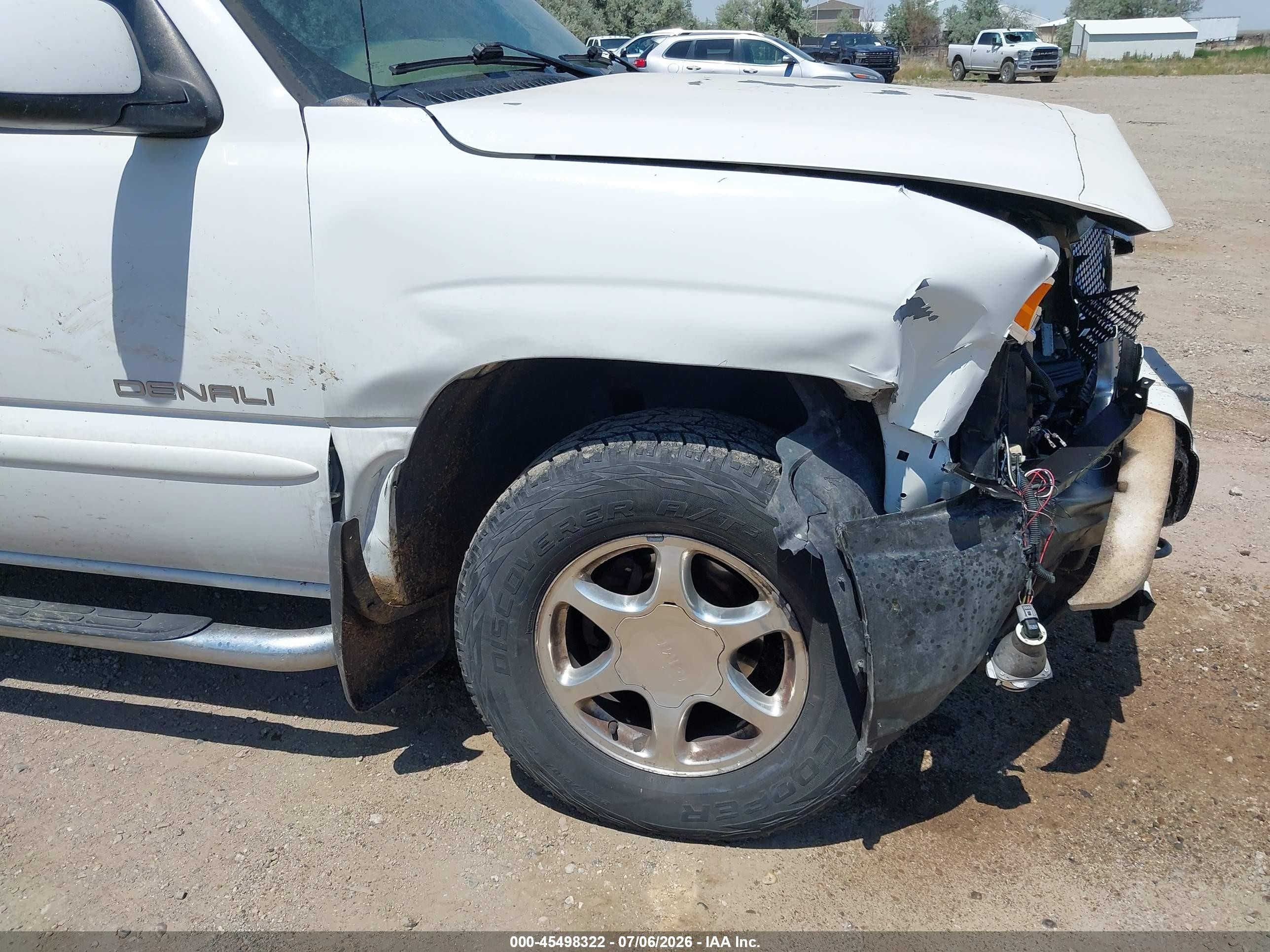 2005 Gmc Sierra 1500 Denali White vin: 2GTEK63N351131218