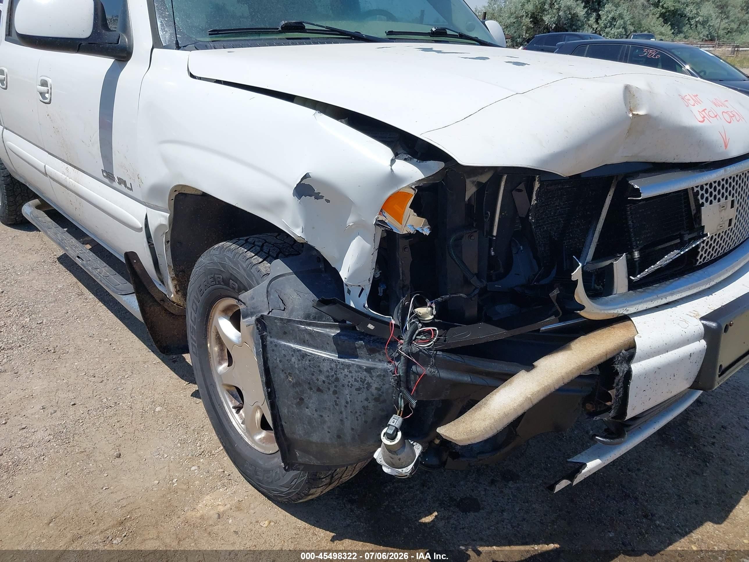 2005 Gmc Sierra 1500 Denali White vin: 2GTEK63N351131218