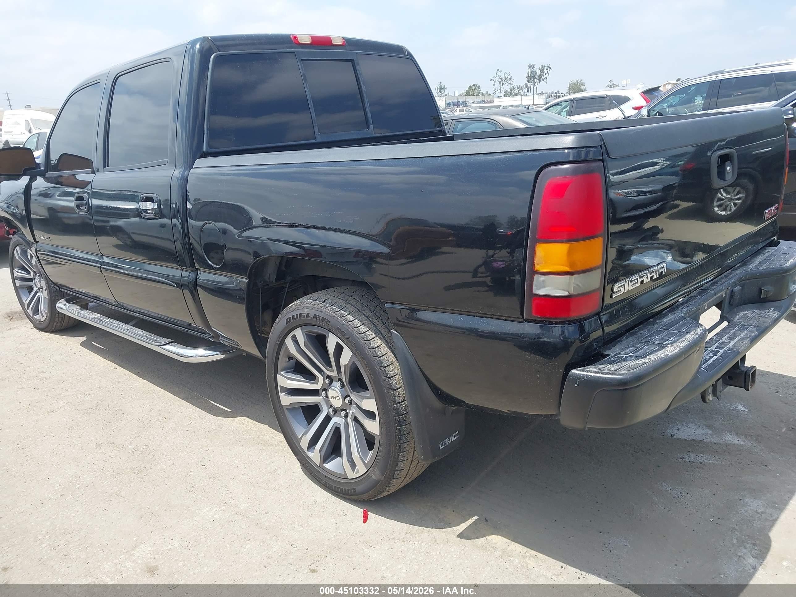 2005 Gmc Sierra 1500 Denali Black vin: 2GTEK63N551284084