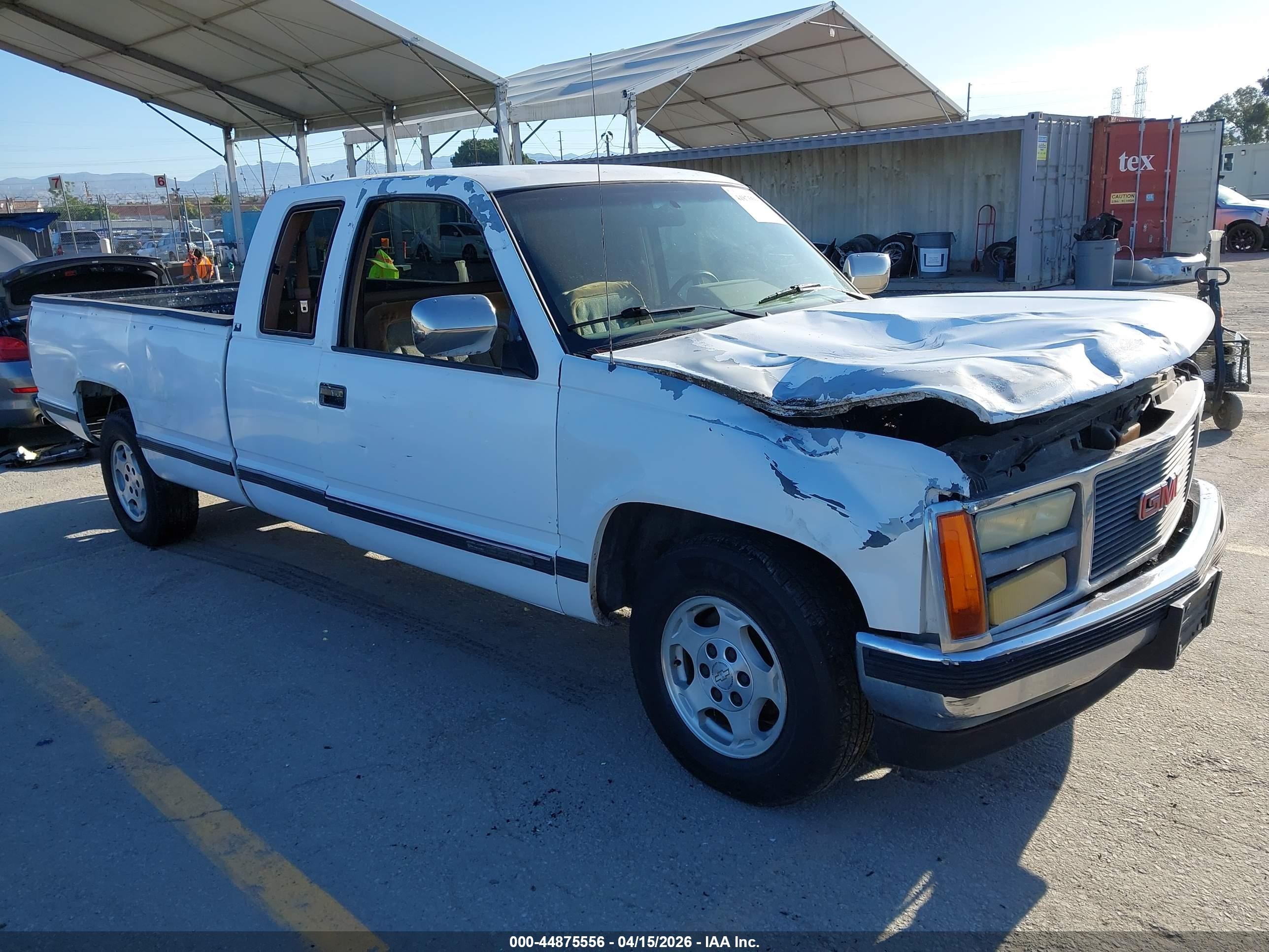 1989 Gmc Sierra C2500 White vin: 2GTFC29K3K1520234